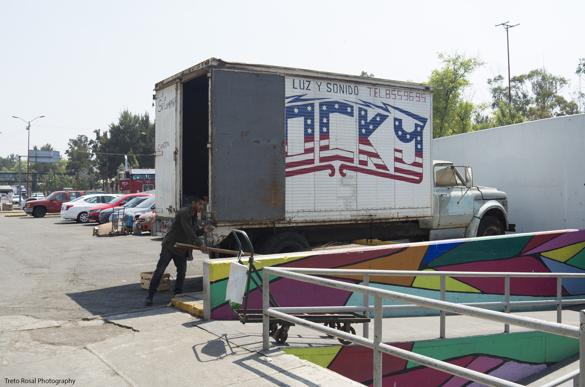 Leica X2 sample photo. Rocky truck driver photography