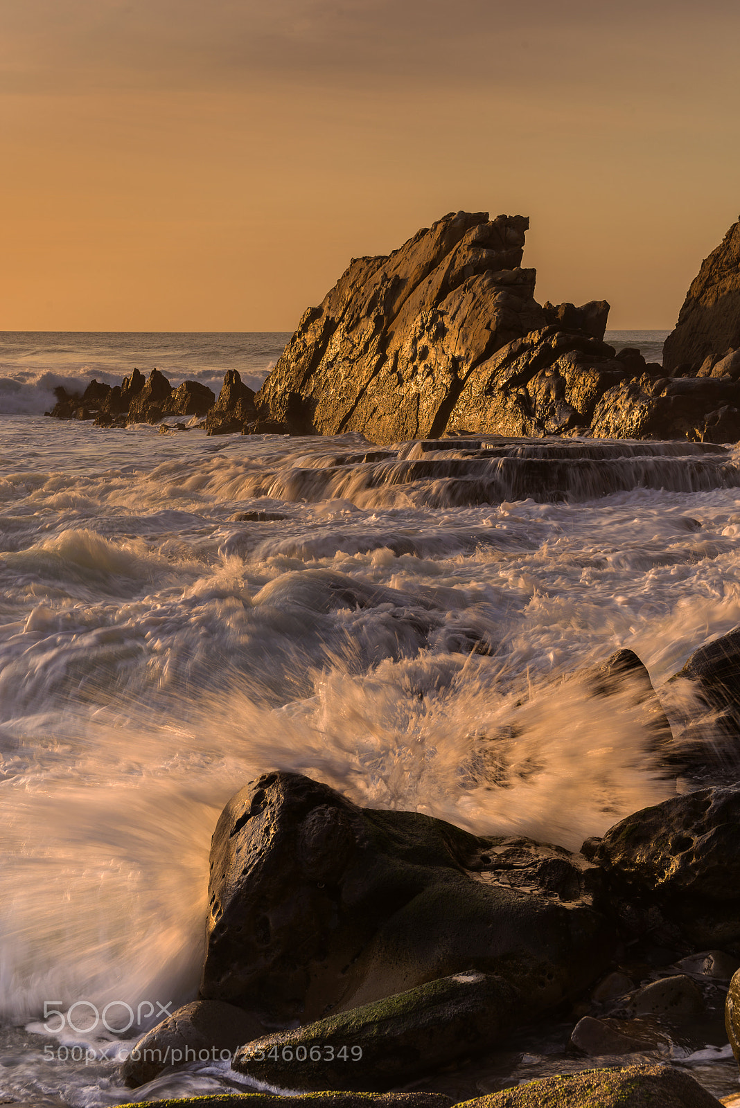 Nikon D610 sample photo. Sunset rocky splash photography