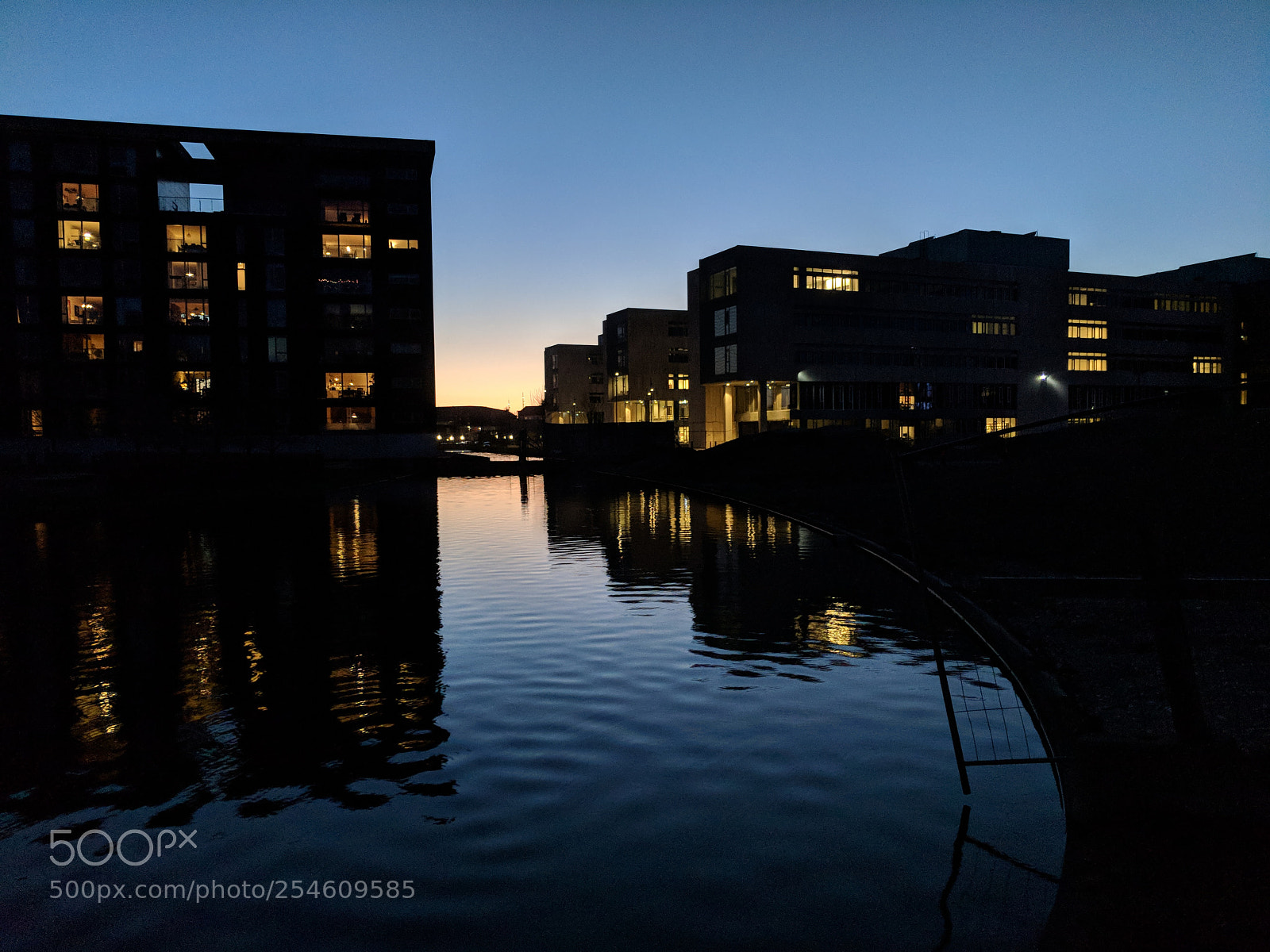 Google Pixel XL sample photo. Copenhagen blues photography