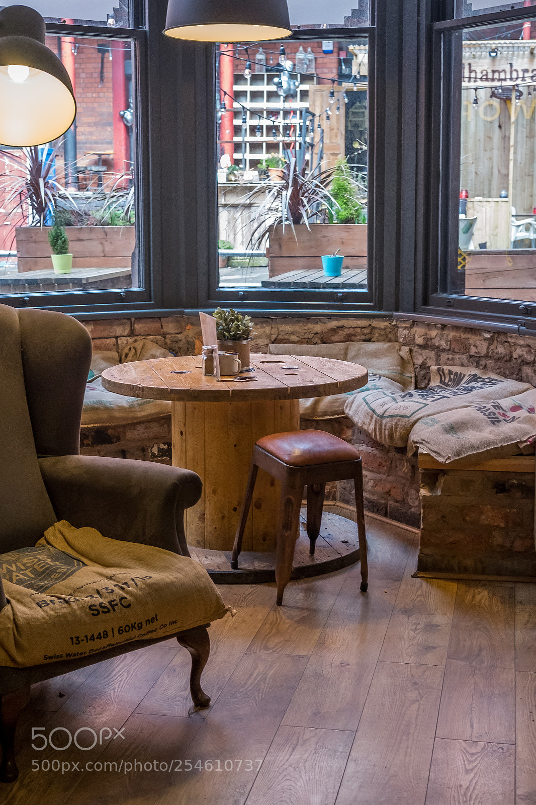 Fujifilm X-Pro1 sample photo. Cafe seating photography