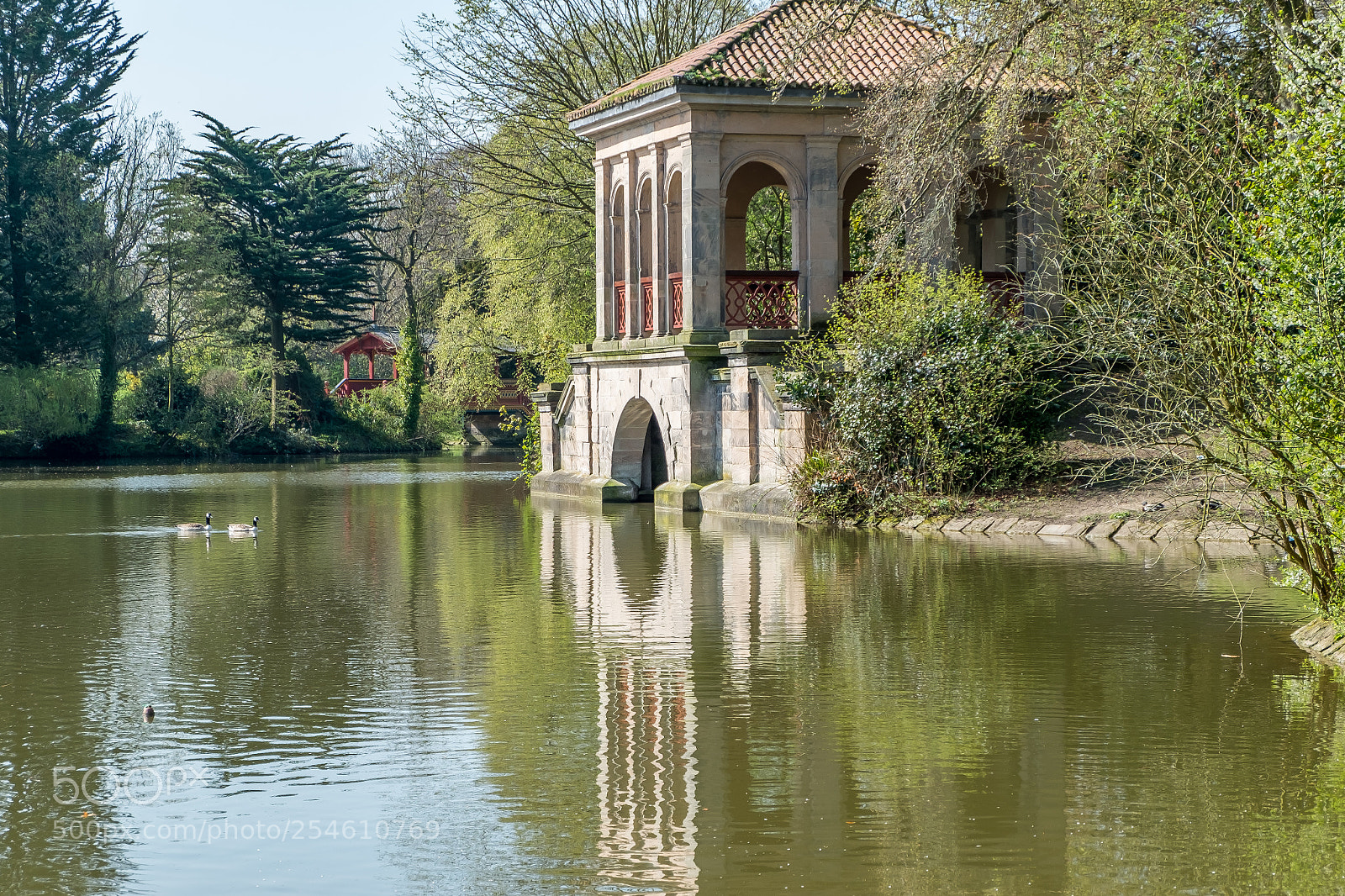 Fujifilm X-Pro1 sample photo. Birkenhead park, wirral photography
