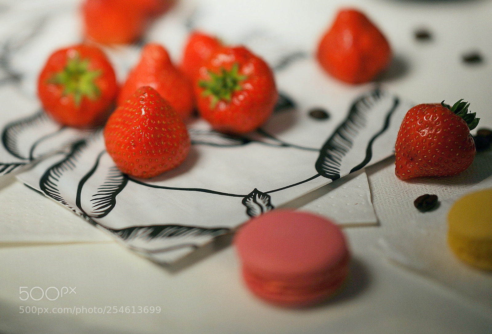 Nikon D700 sample photo. Strawberry on the table photography