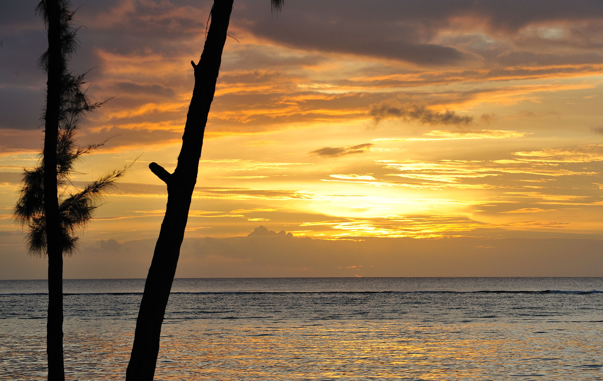 Nikon AF-S Nikkor 70-200mm F2.8G ED VR II sample photo. Flic rn flac beach photography