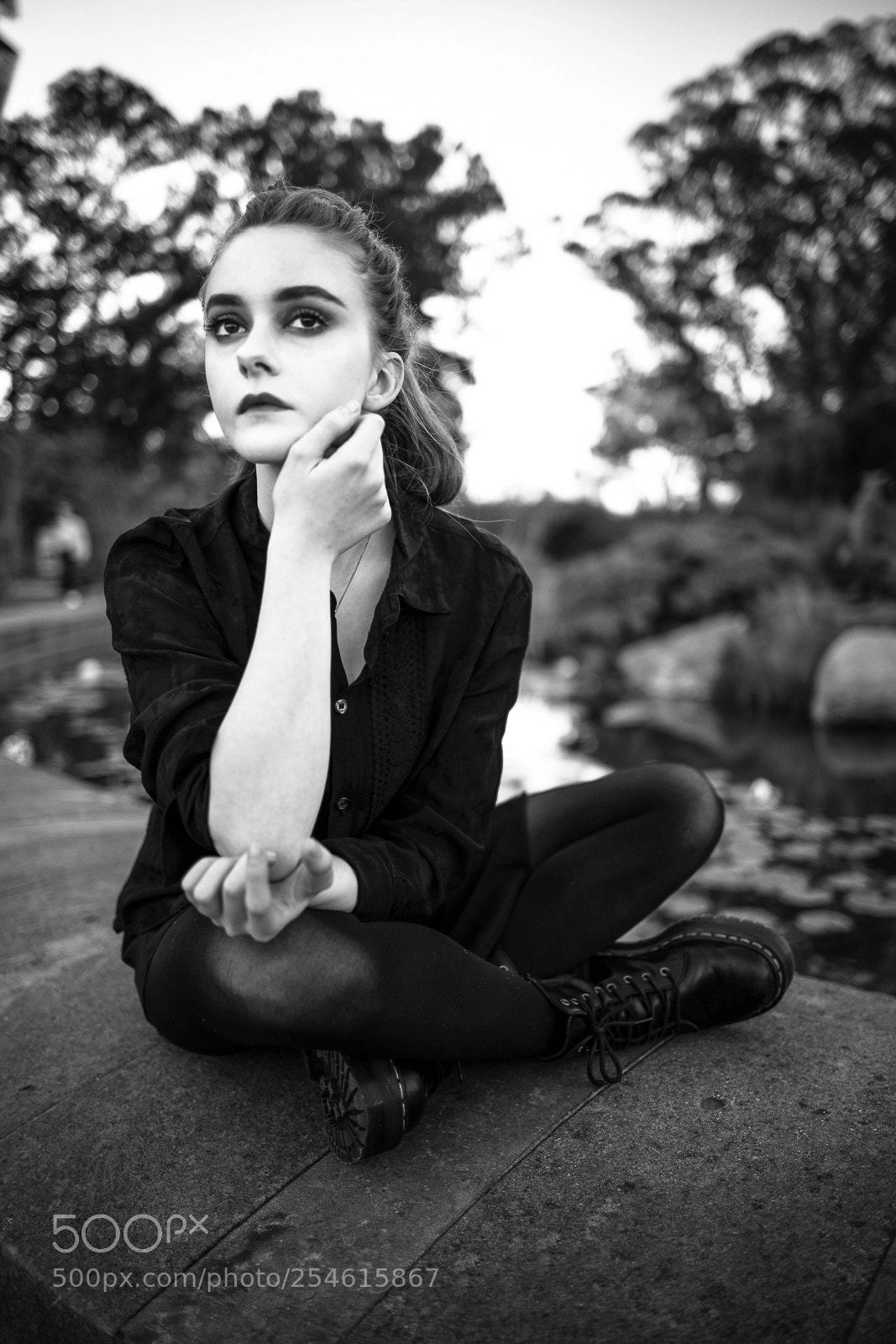 Leica M (Typ 240) sample photo. Pondering the day photography
