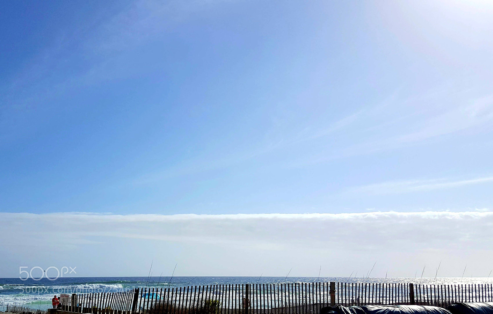 Samsung Galaxy S6 sample photo. Line in the sky photography