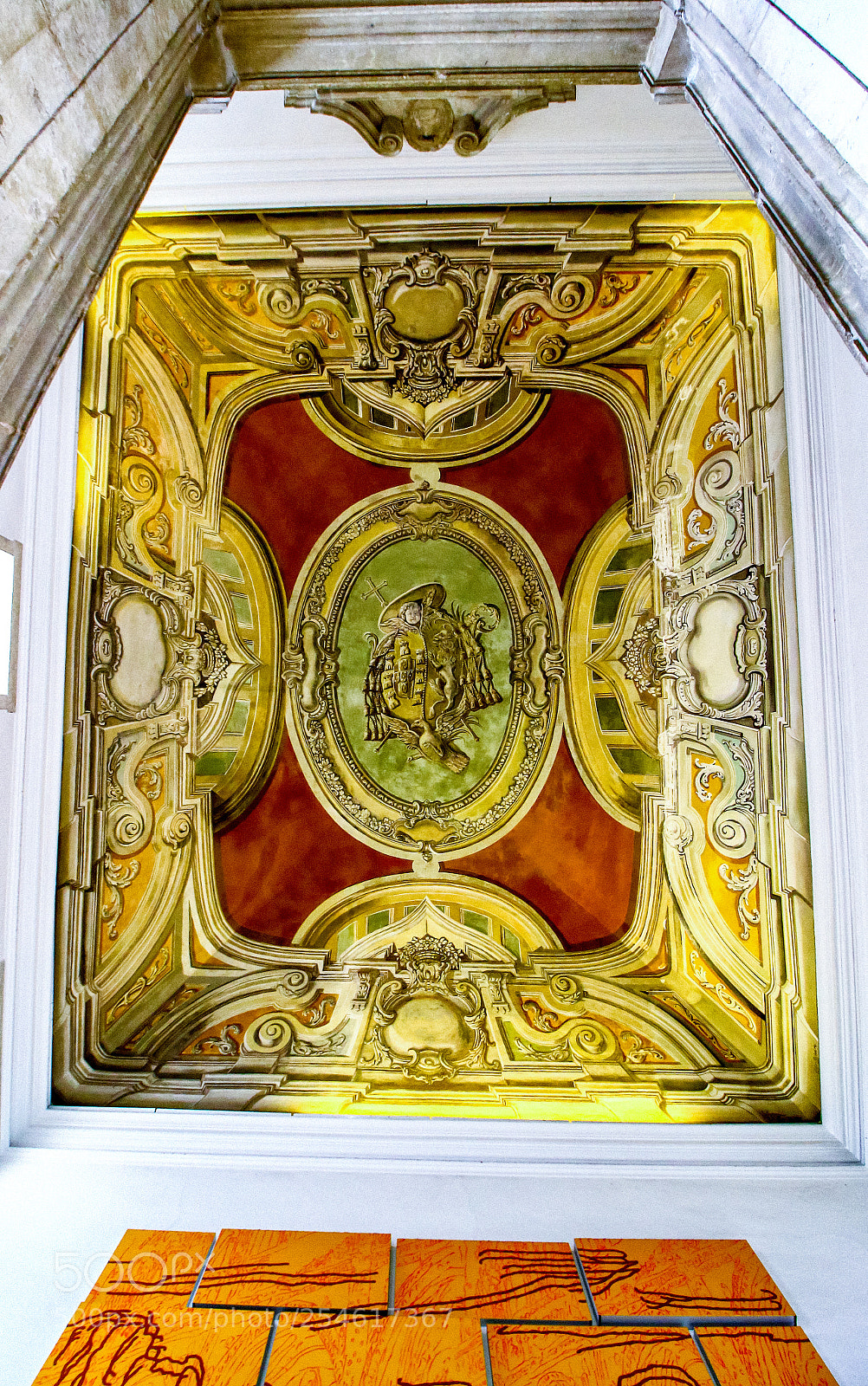 Canon EOS 1300D (EOS Rebel T6 / EOS Kiss X80) sample photo. Art on the ceiling photography