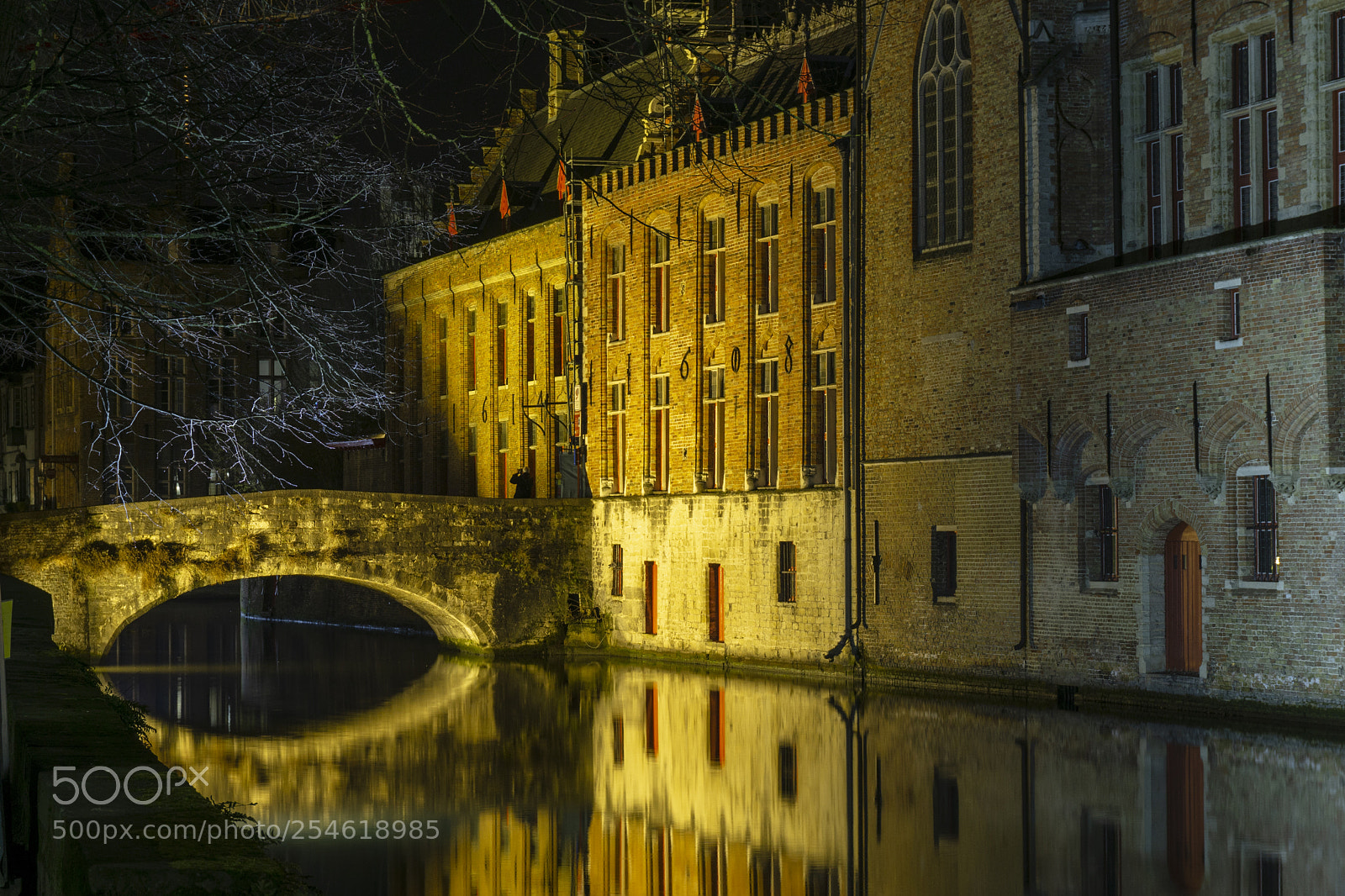 Sony a6000 sample photo. Huidenvettersplein, bruges, belgium photography