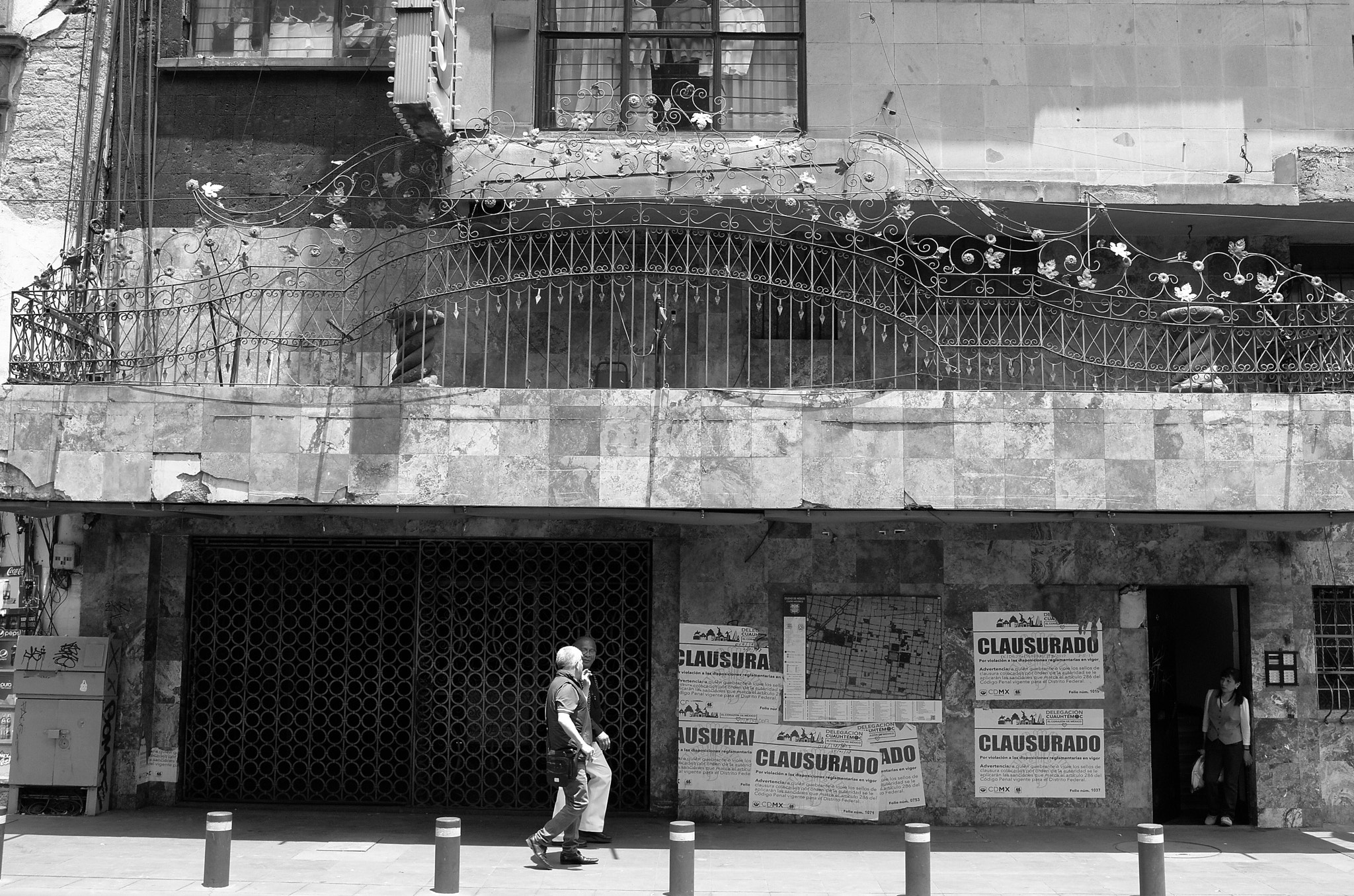 Leica X2 sample photo. Walking by the fru fru theater photography