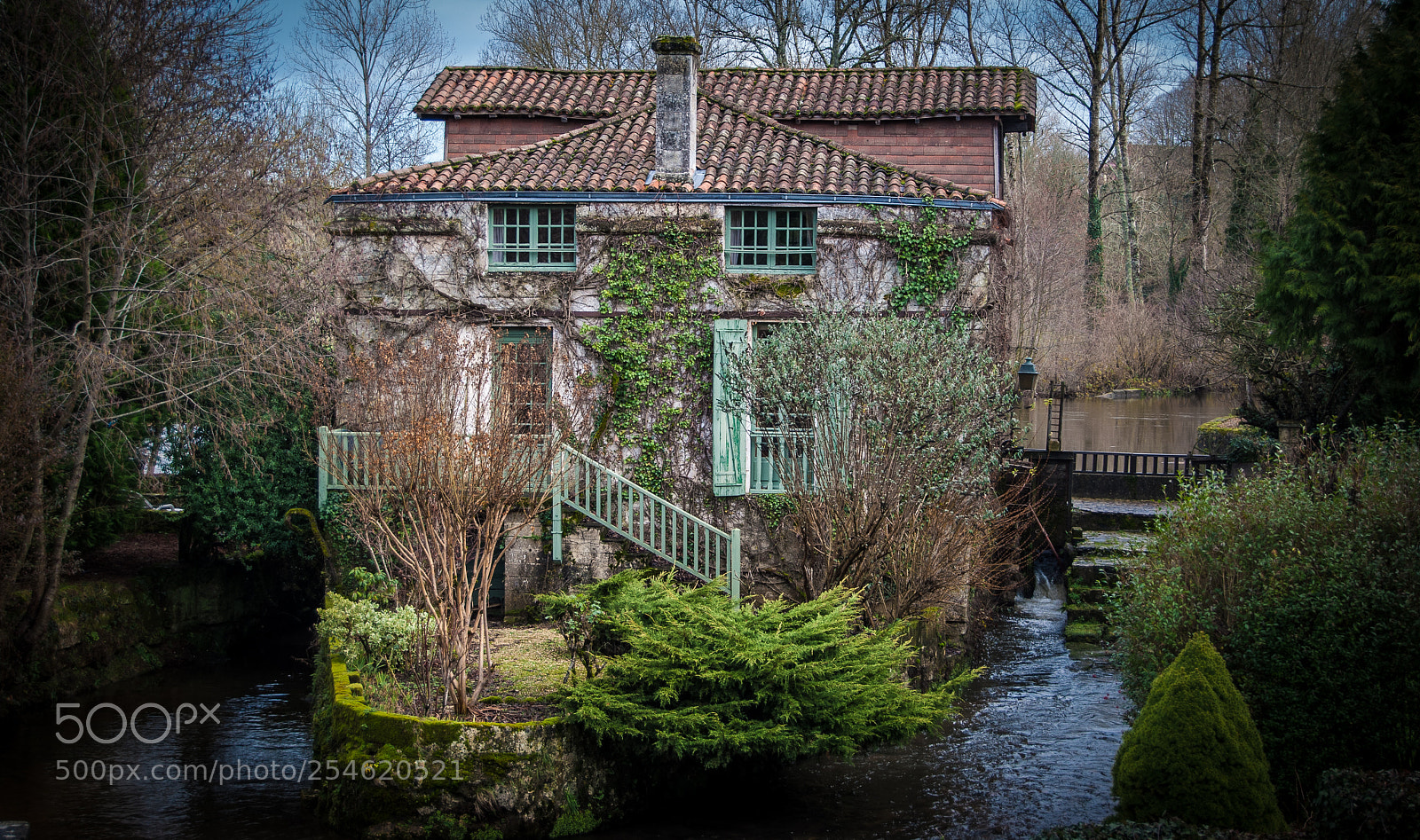 Nikon D60 sample photo. France photography