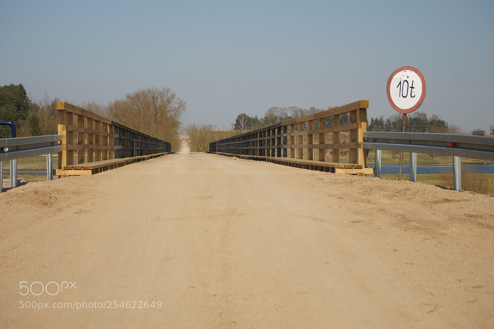 Sony SLT-A58 sample photo. The bridge photography