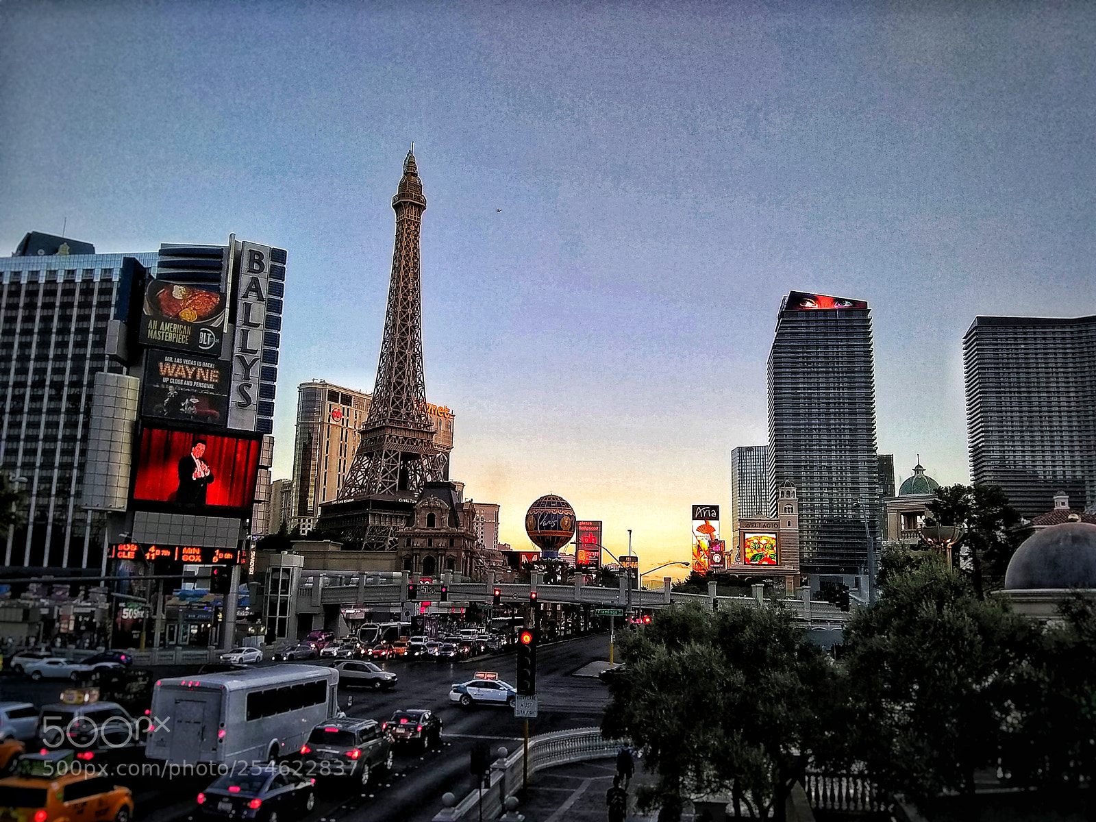 Motorola Moto E4 sample photo. City of lights photography