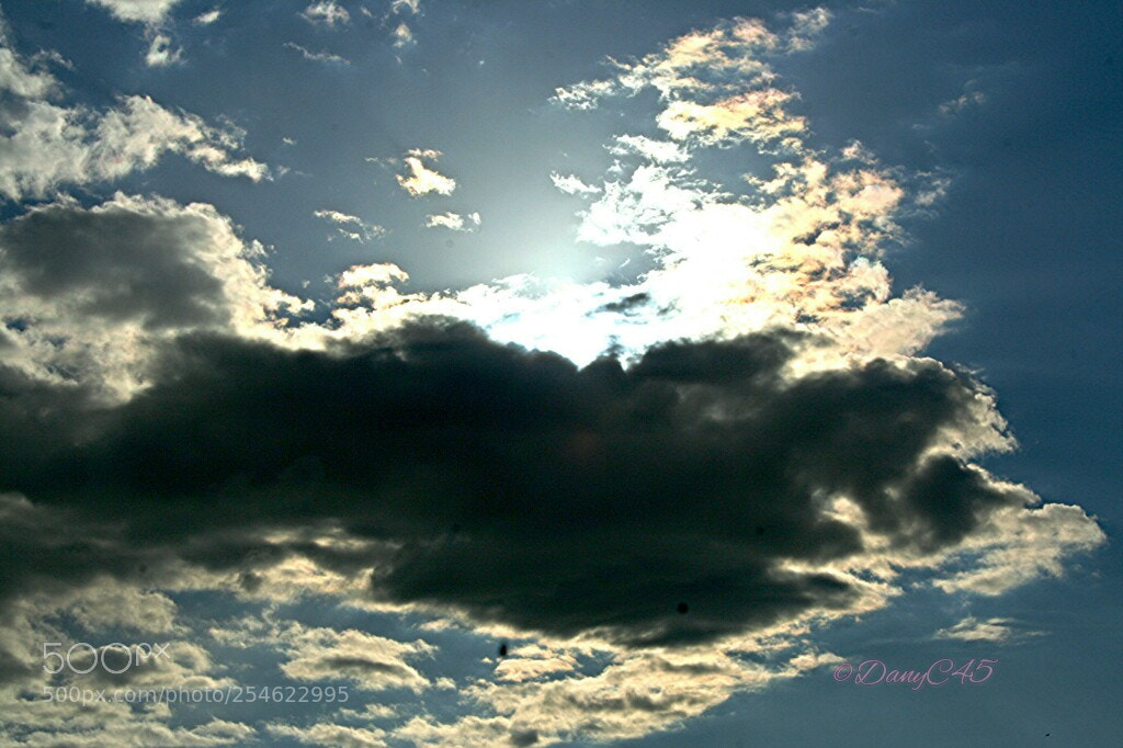 Canon EOS 350D (EOS Digital Rebel XT / EOS Kiss Digital N) sample photo. Nuages photography