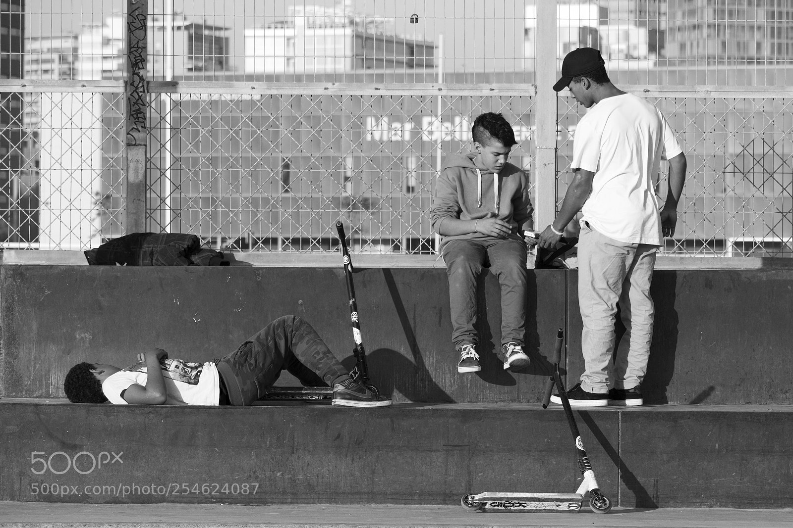 Canon EOS 70D sample photo. Marbella's skate park barcelona photography