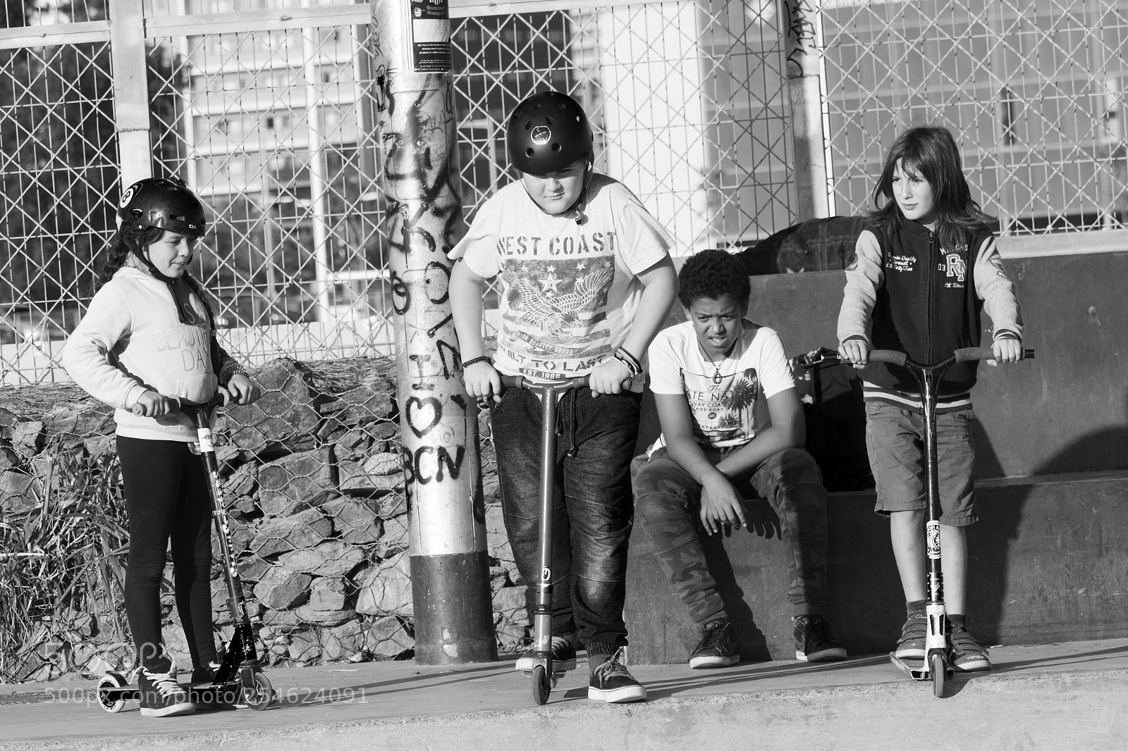 Canon EOS 70D sample photo. Marbella's skate park barcelona photography