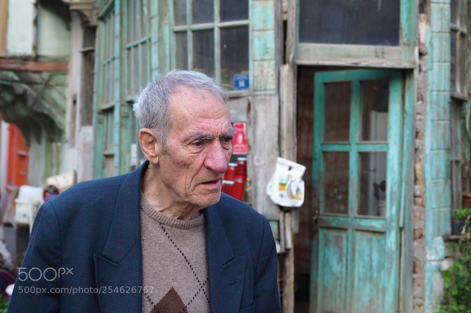 Olympus OM-D E-M1 Mark II sample photo. The old man photography