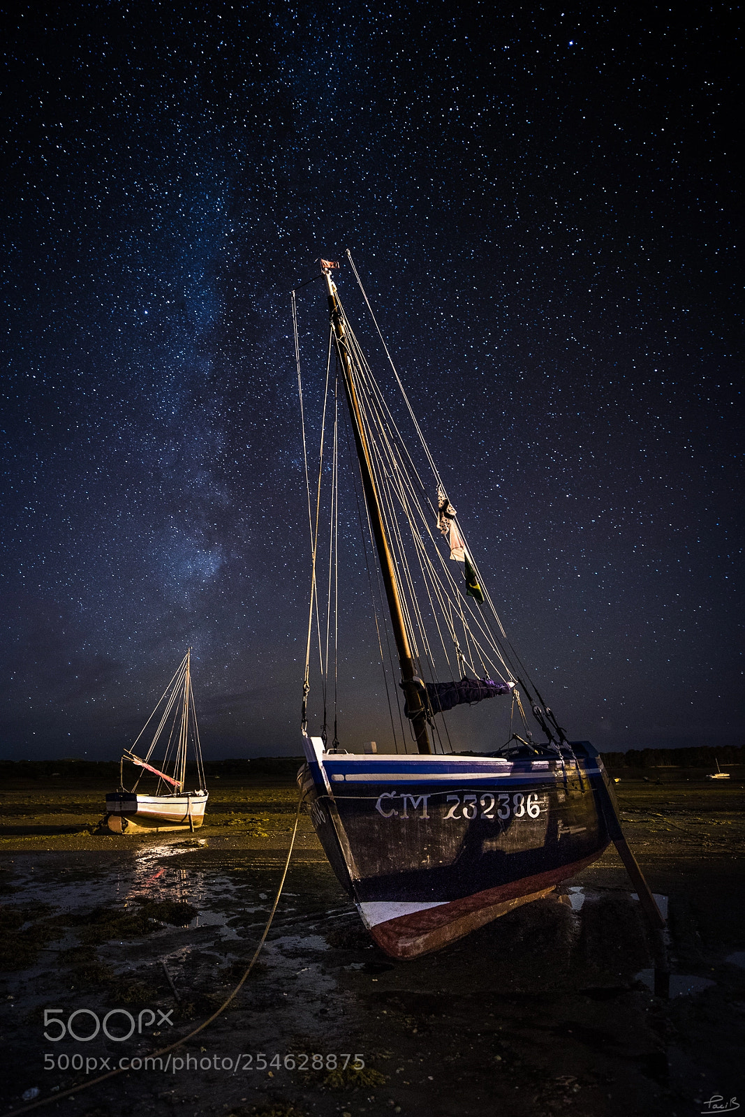 Canon EOS 5D Mark IV sample photo. Boats under the stars photography