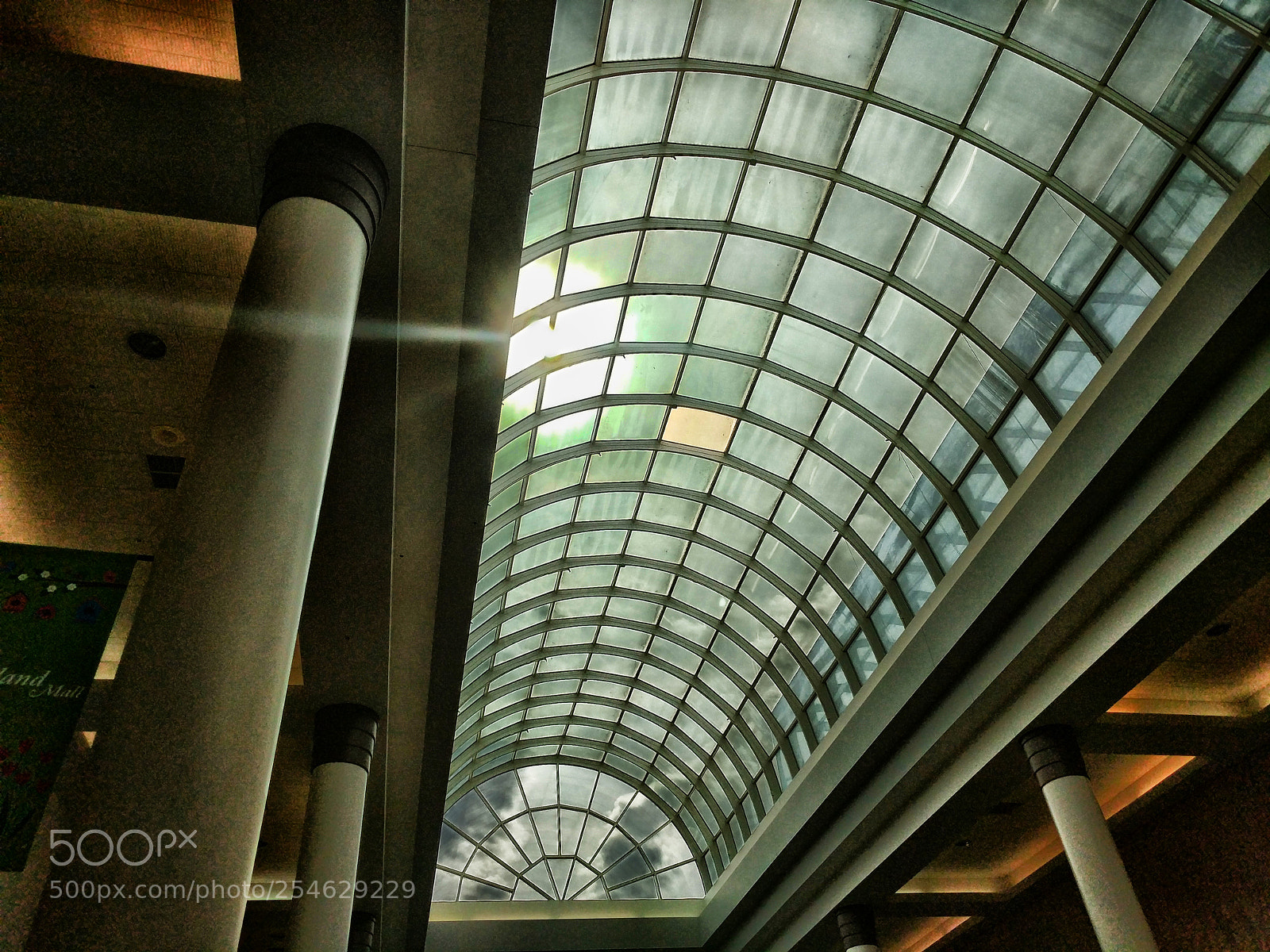 Google Pixel XL sample photo. Sky light photography