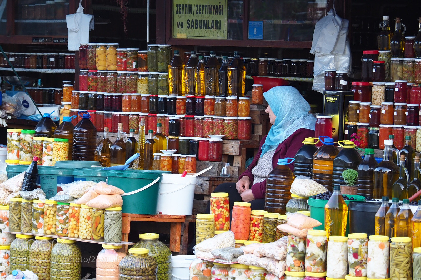 Olympus OM-D E-M1 Mark II sample photo. Village baazar photography