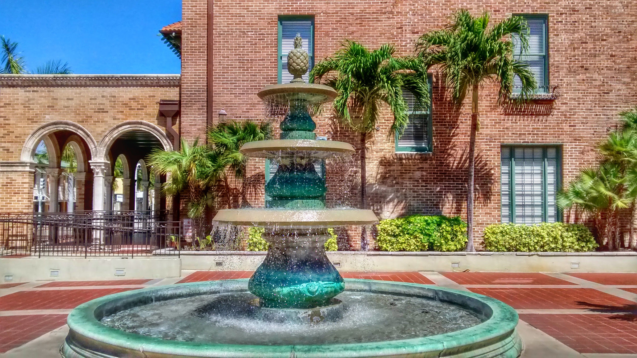 Motorola Moto G (1st Gen) sample photo. A fountain ft myers photography