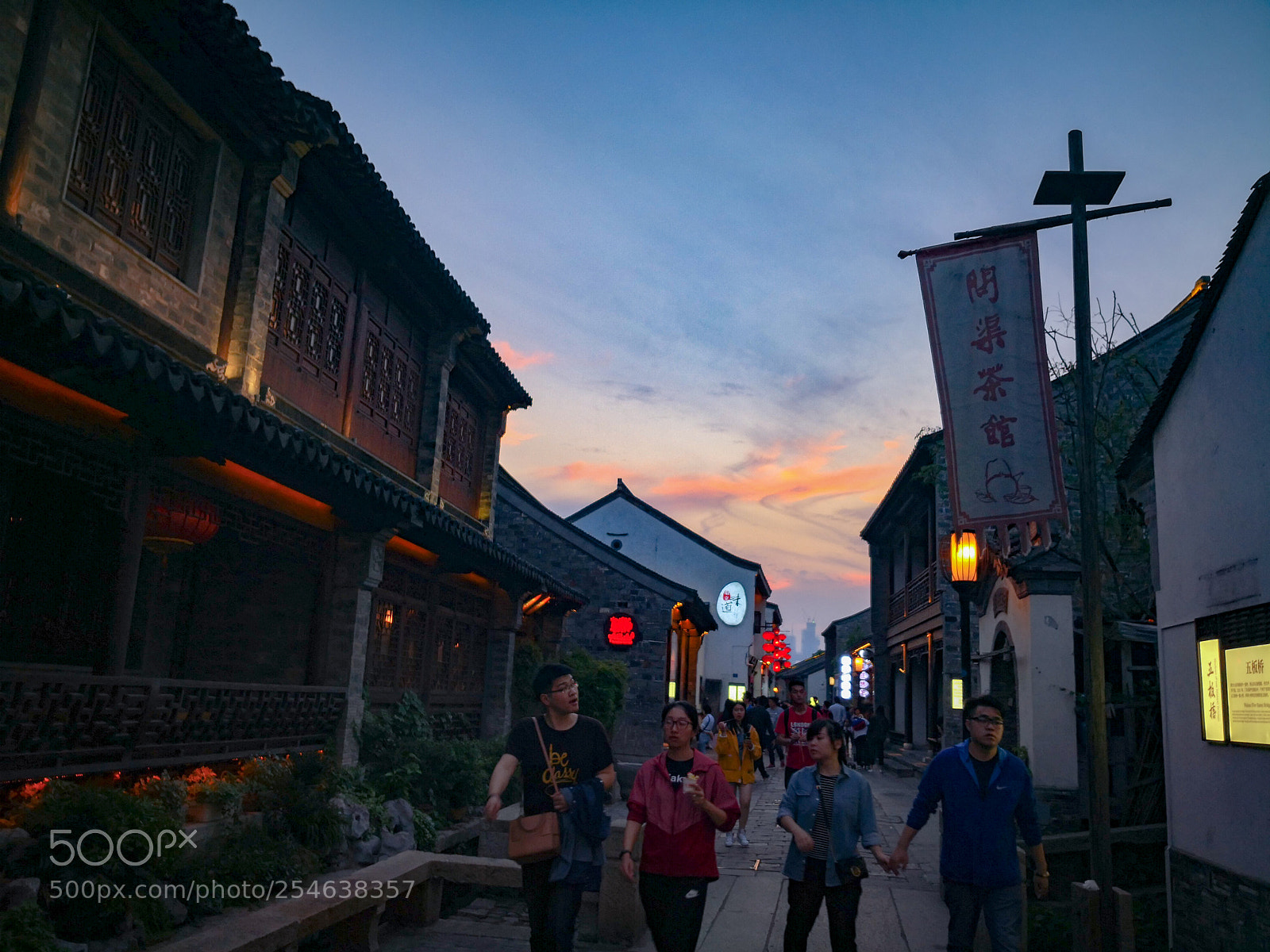 HUAWEI Mate 10 Pro sample photo. 夕霞 photography