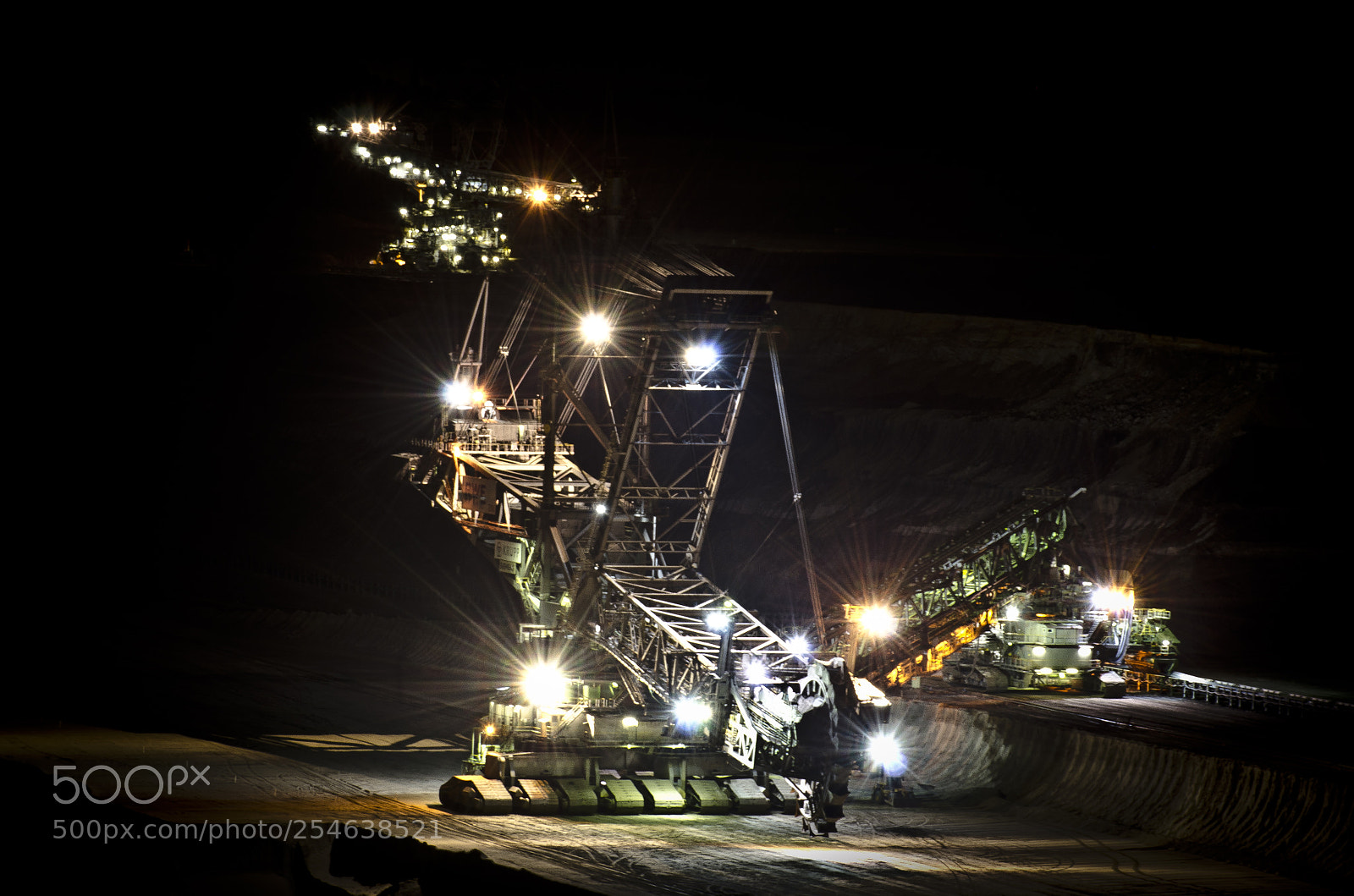 Nikon D7000 sample photo. Bagger 288 photography