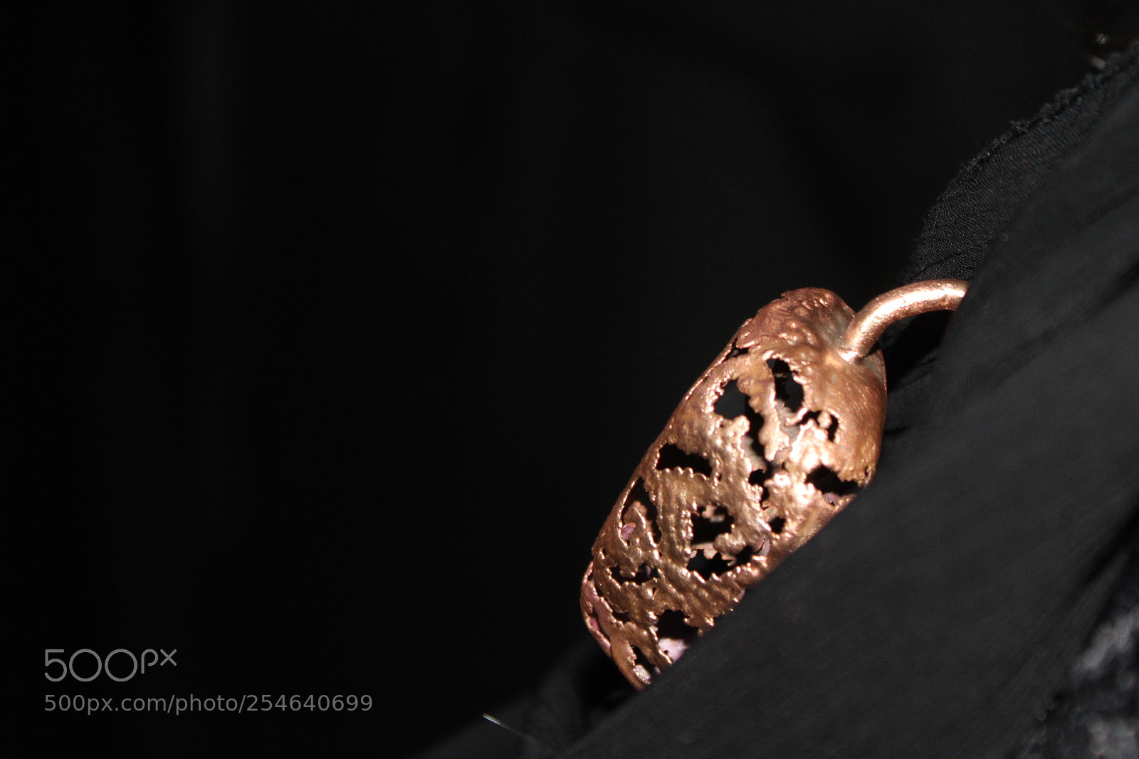 Canon EOS 500D (EOS Rebel T1i / EOS Kiss X3) sample photo. Pindropdin 4/4 @ lahore biennale photography