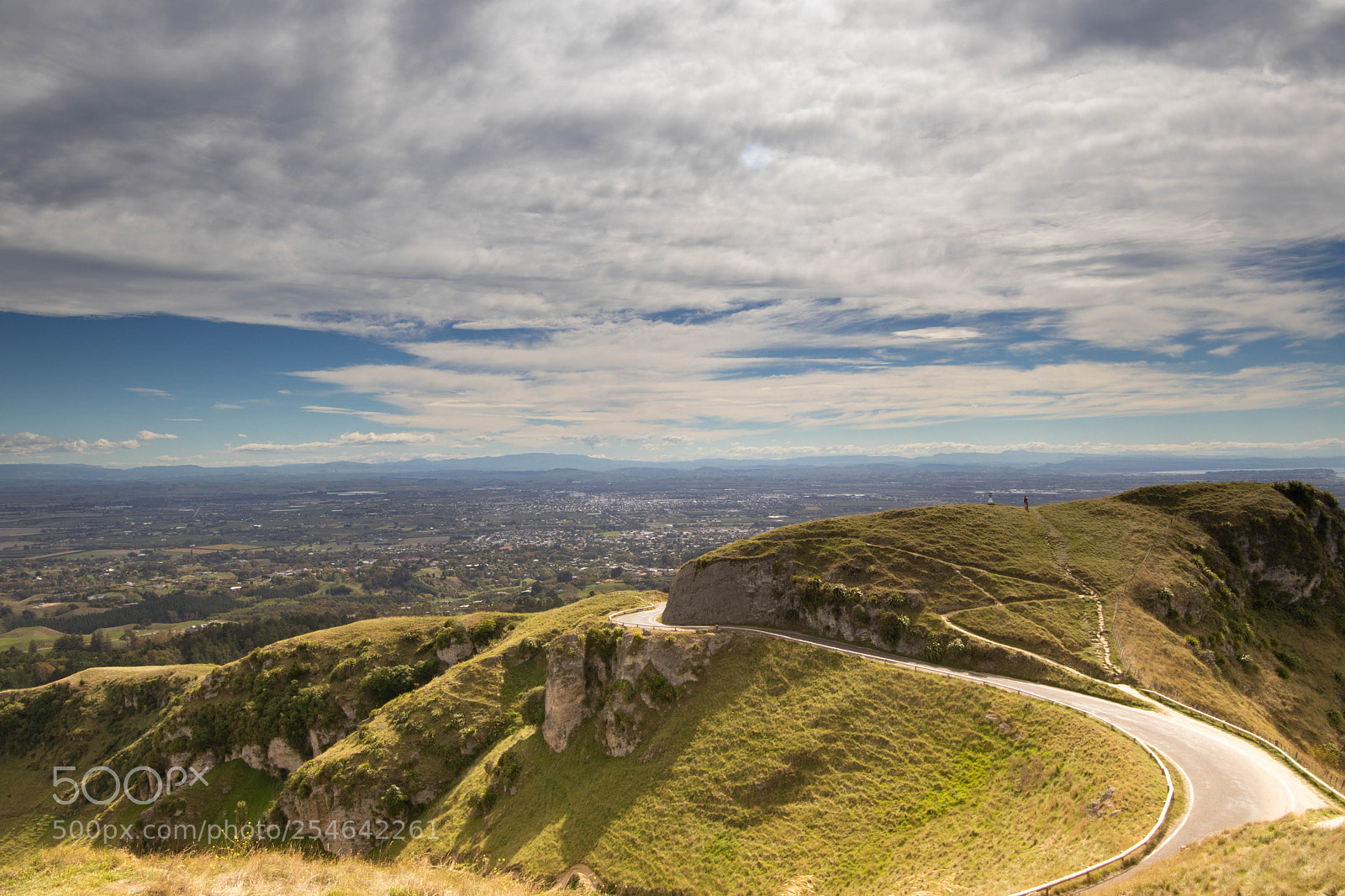 Canon EOS 80D sample photo. Te mata peak towards photography