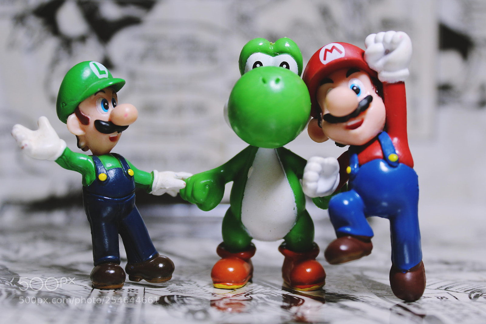 Canon EOS 1300D (EOS Rebel T6 / EOS Kiss X80) sample photo. Super mario photography