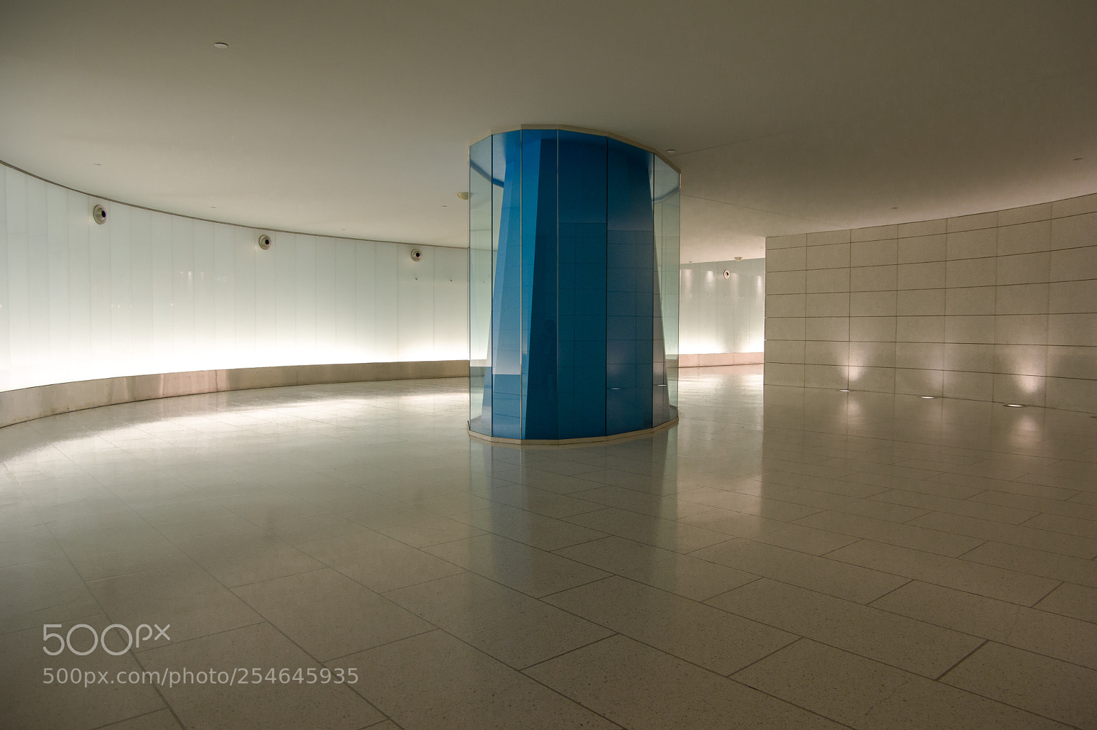 Pentax K-3 II sample photo. 2018 : a corridor odyssey photography