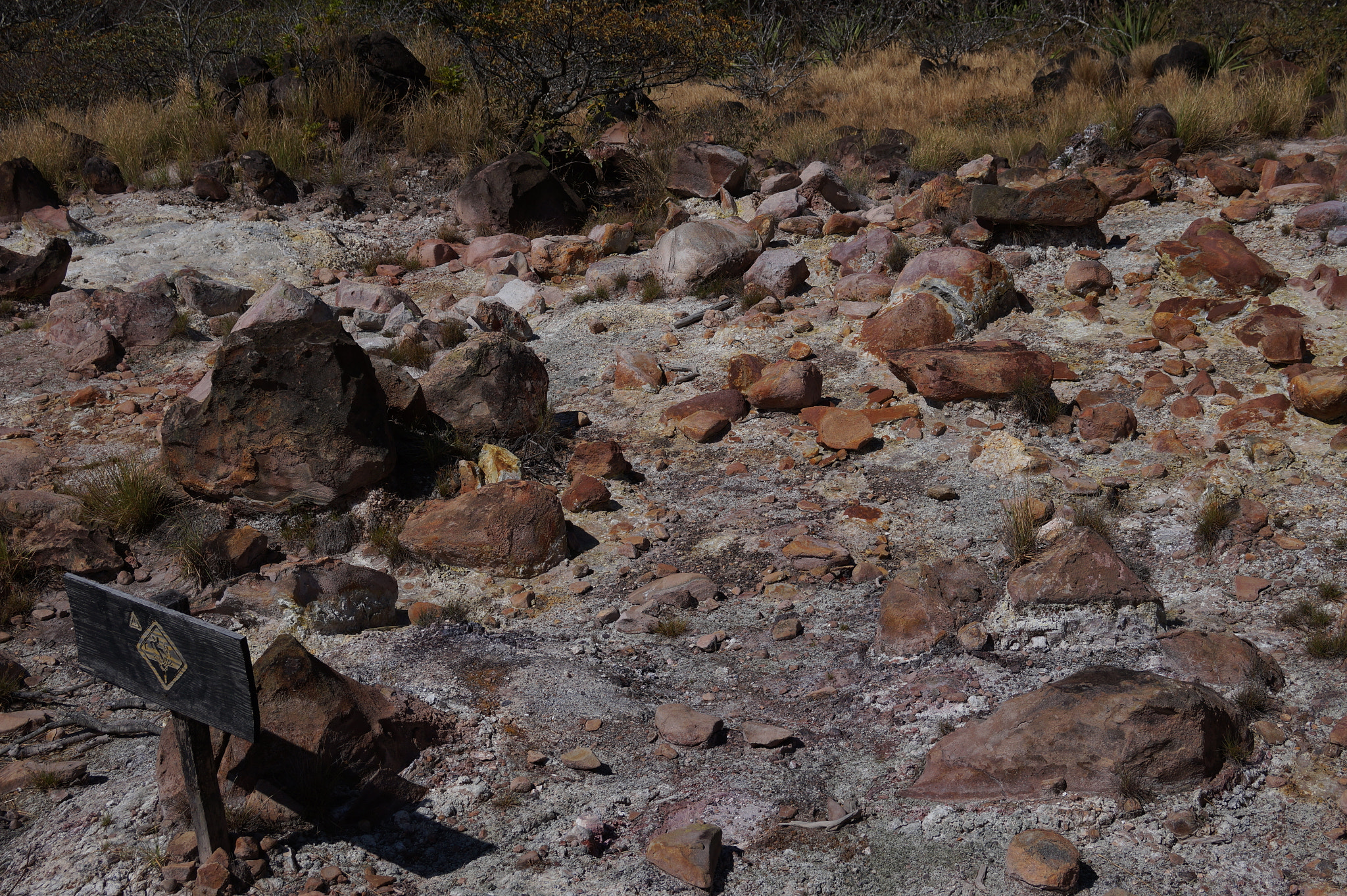 Sony E 18-50mm F4-5.6 sample photo. Volcanic rocks photography
