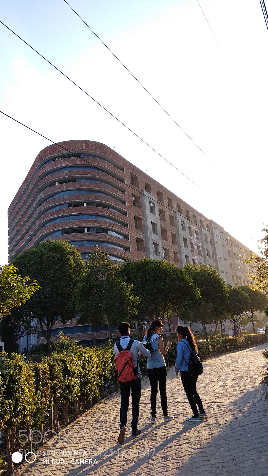 Xiaomi Mi A1 sample photo. Uni mall lovely professional photography