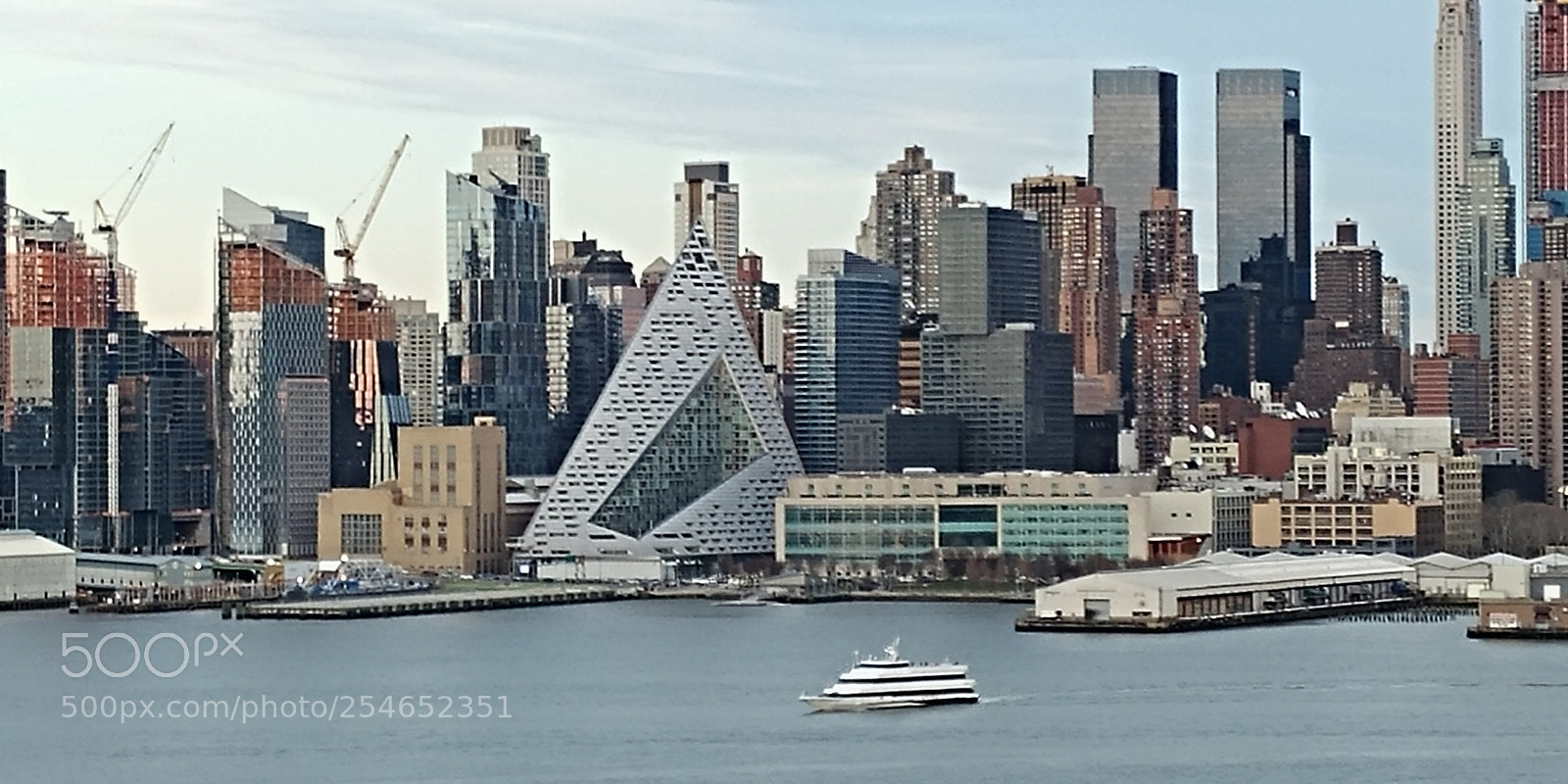 LG G6 sample photo. New york photography