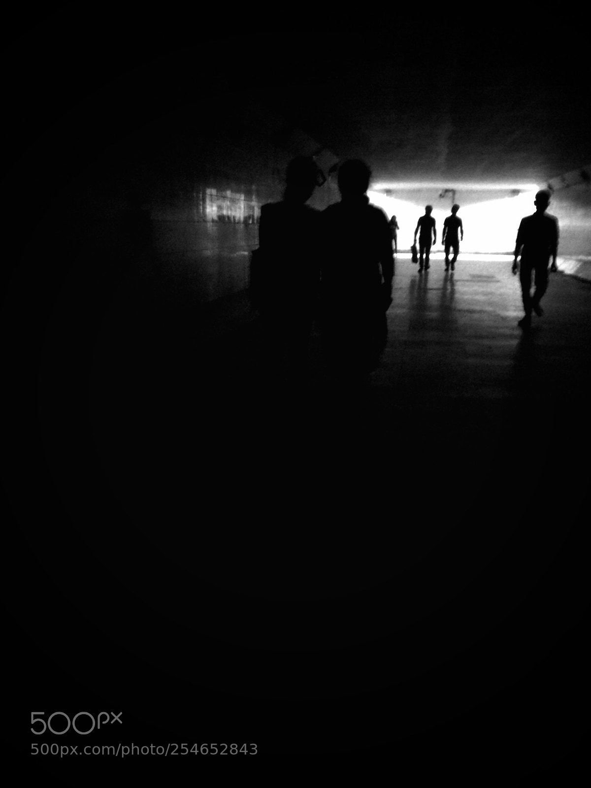 Apple iPhone 5s sample photo. Subway  photography