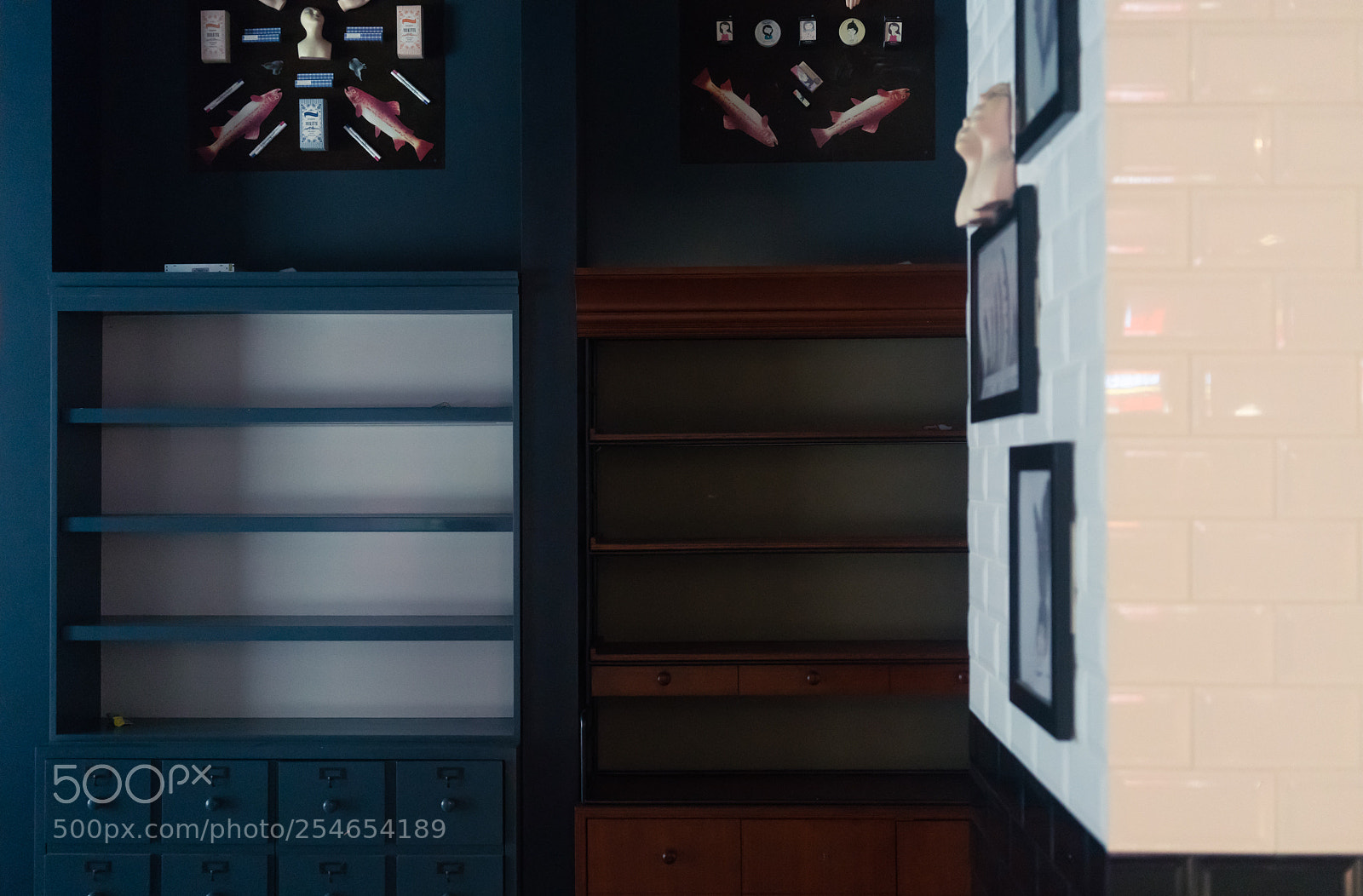 Sony a7R II sample photo. Empty shop photography