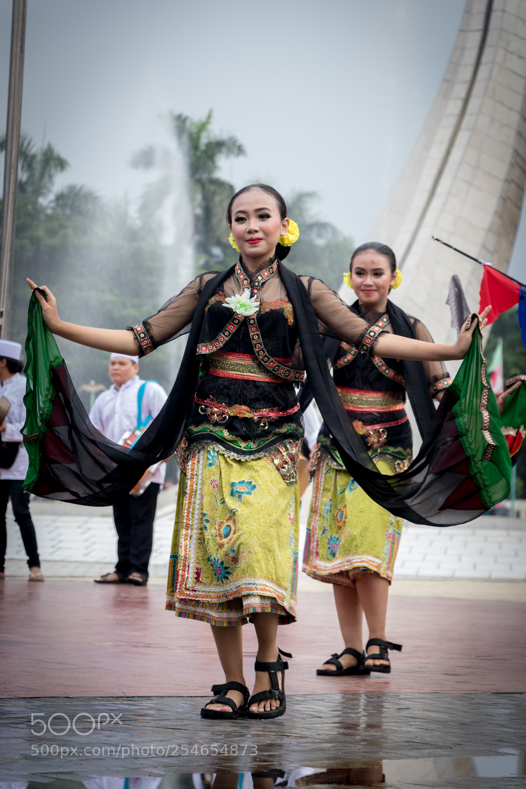 Canon EOS 800D (EOS Rebel T7i / EOS Kiss X9i) sample photo. Beskalan dance photography