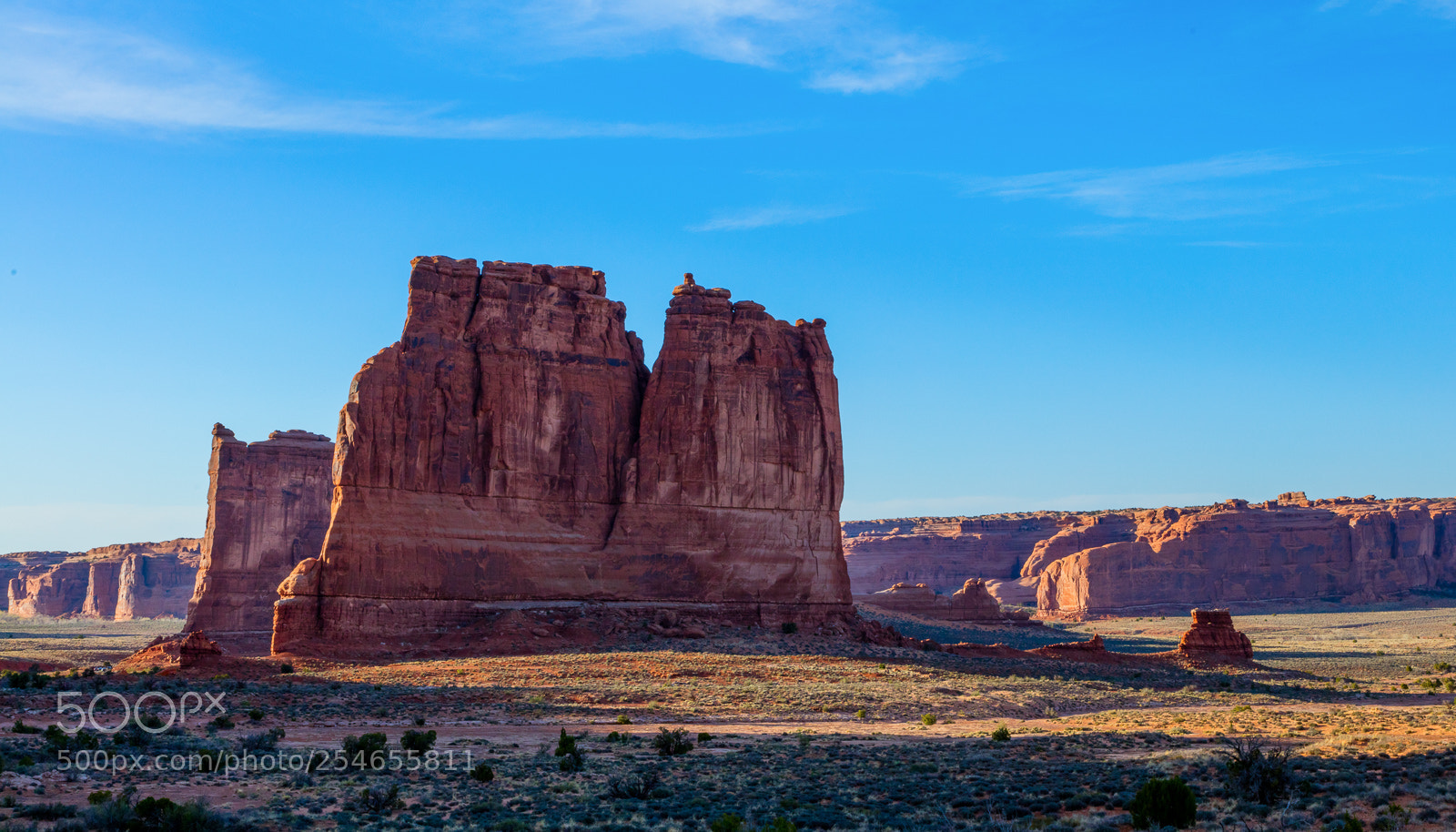 Canon EOS 5DS R sample photo. Arches photography