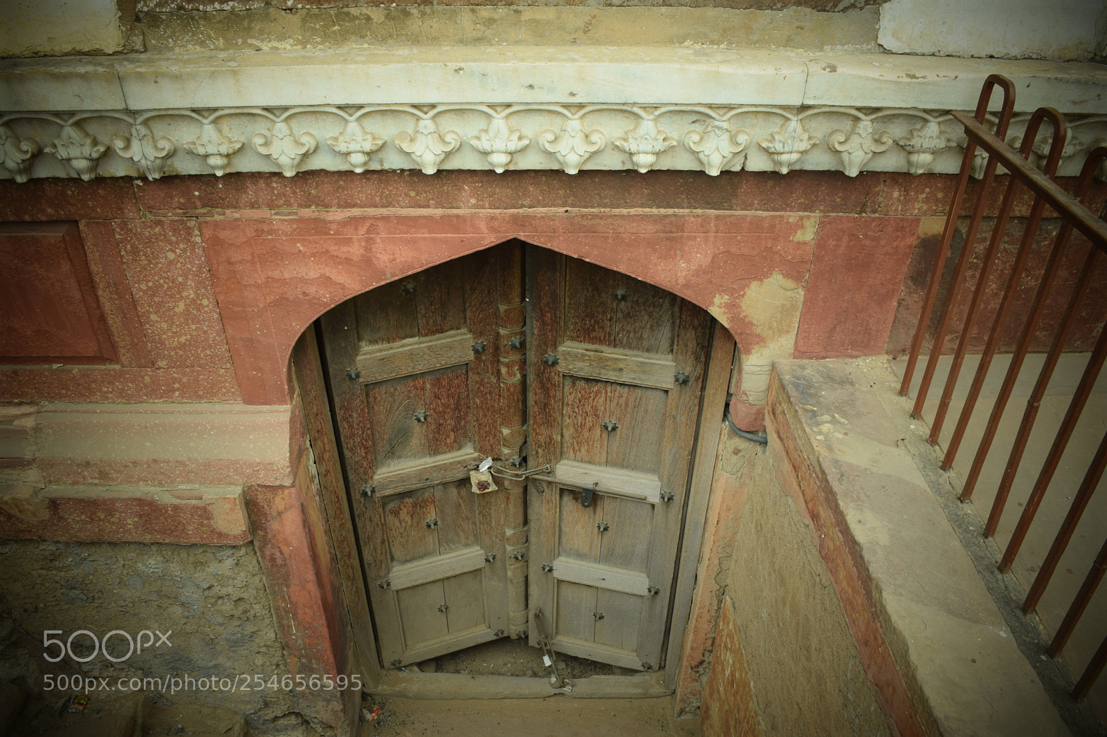 Nikon D5300 sample photo. Door photography