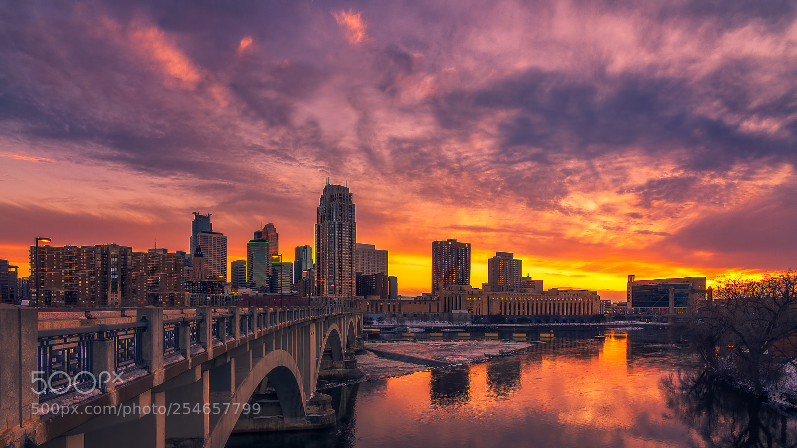 Nikon D7100 sample photo. Minneapolis skyline at sunset photography