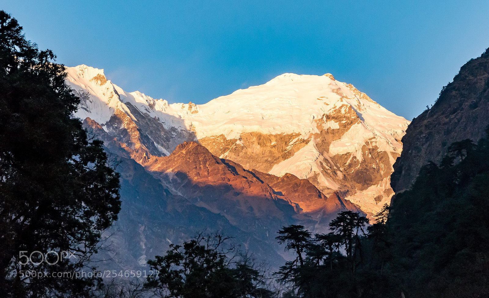 Nikon D5300 sample photo. Sunrise over lantang lirung photography