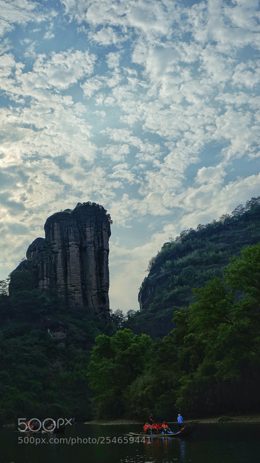 Sony a7R sample photo. 云 photography