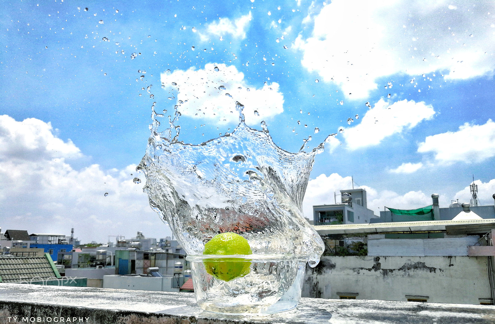 HUAWEI P10 Plus sample photo. The splash photography