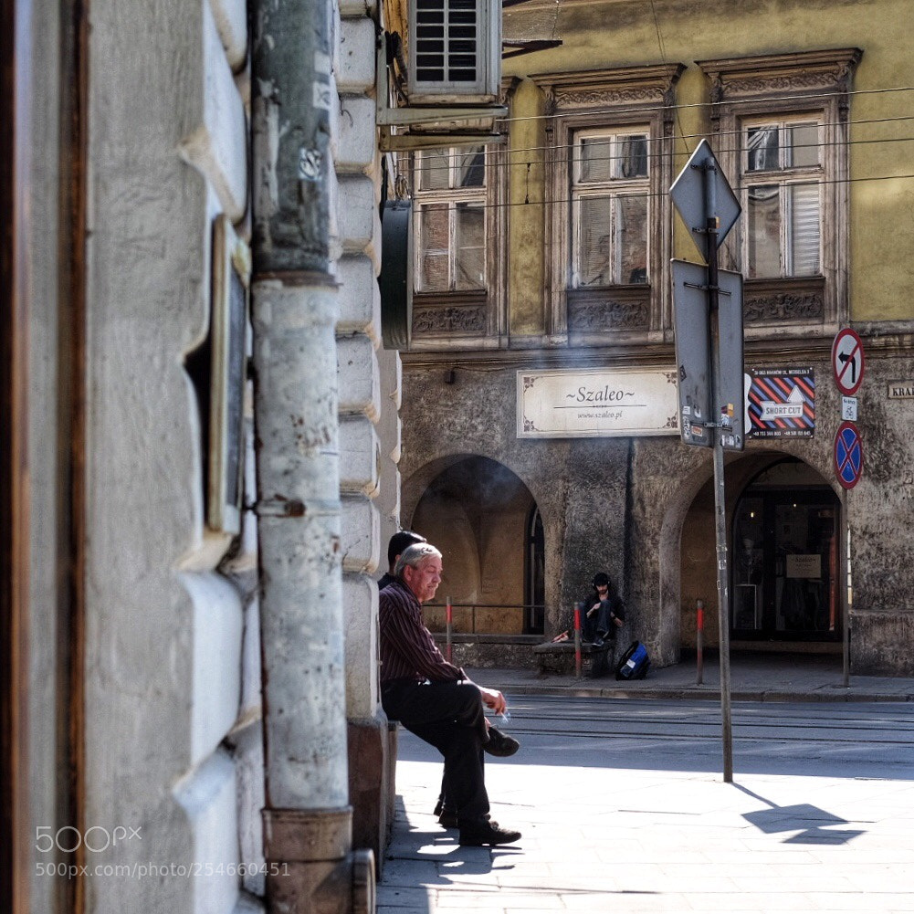 Fujifilm X-T1 sample photo. Streetscene krakau  photography