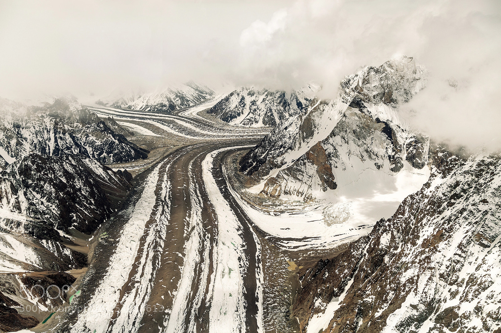Canon EOS 5D Mark II sample photo. Baltoro range photography