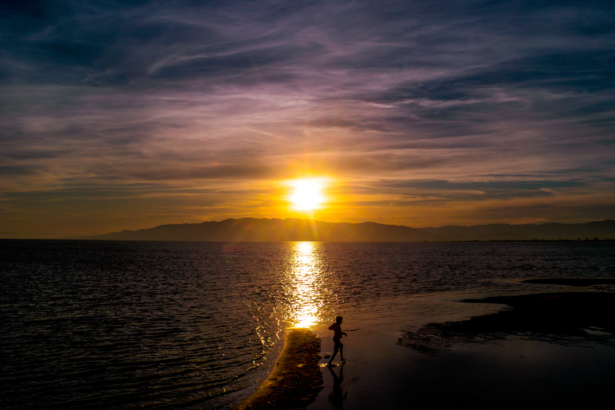Samsung NX500 sample photo. Happy earth day photography