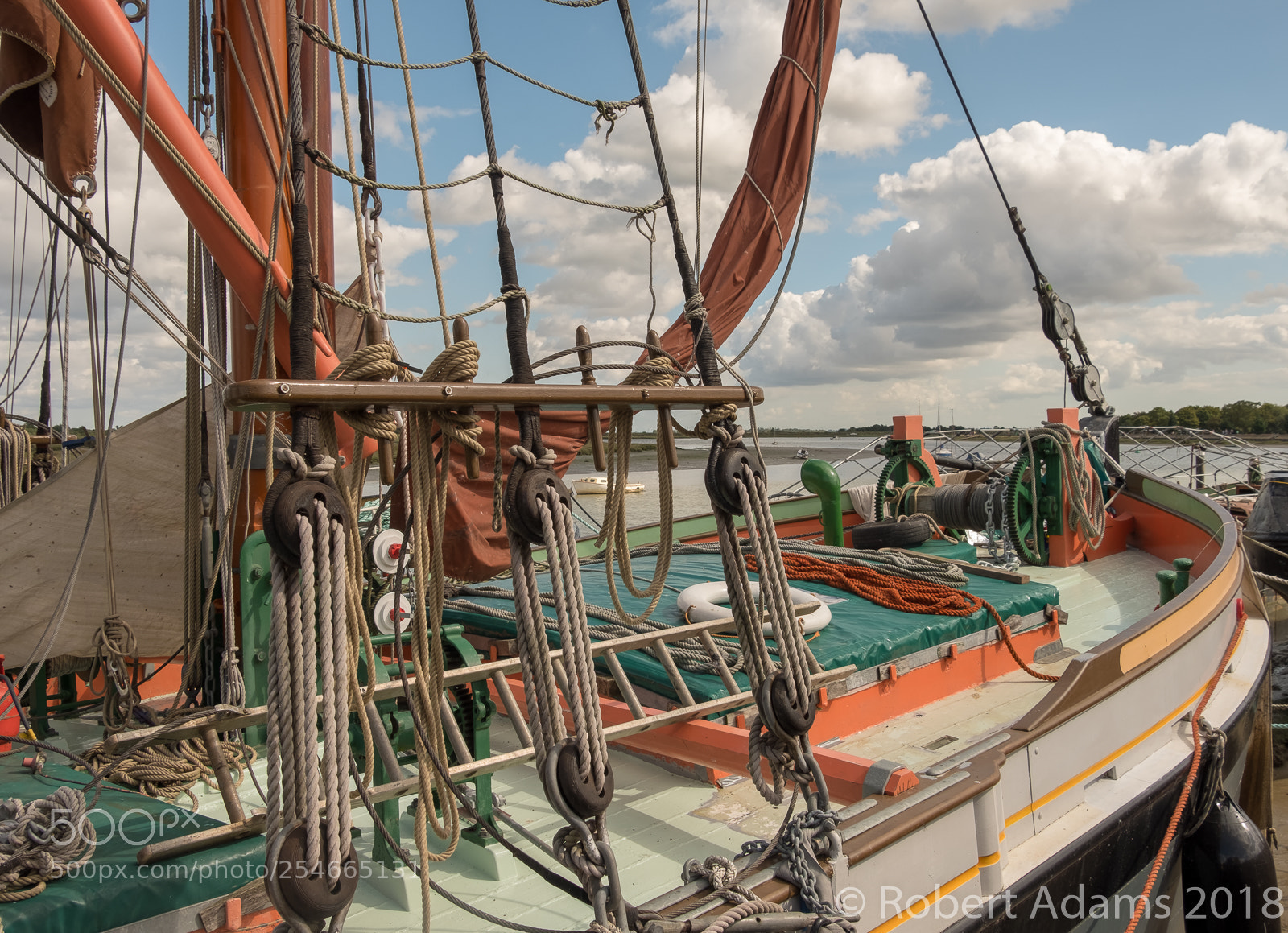 Fujifilm X-T2 sample photo. Thames barge at maldon photography