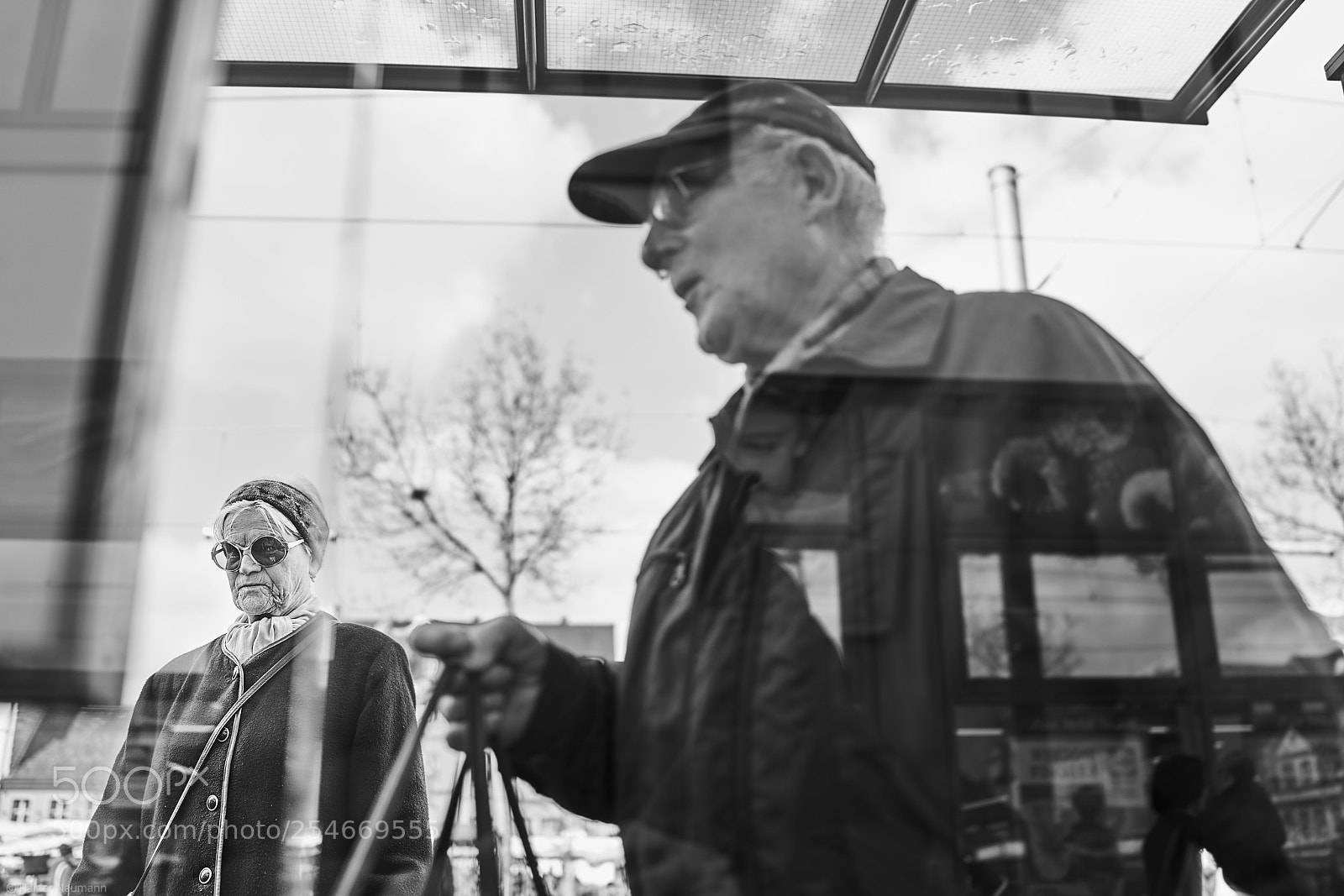 Sony Cyber-shot DSC-RX1R II sample photo. Frau 502 b&w photography