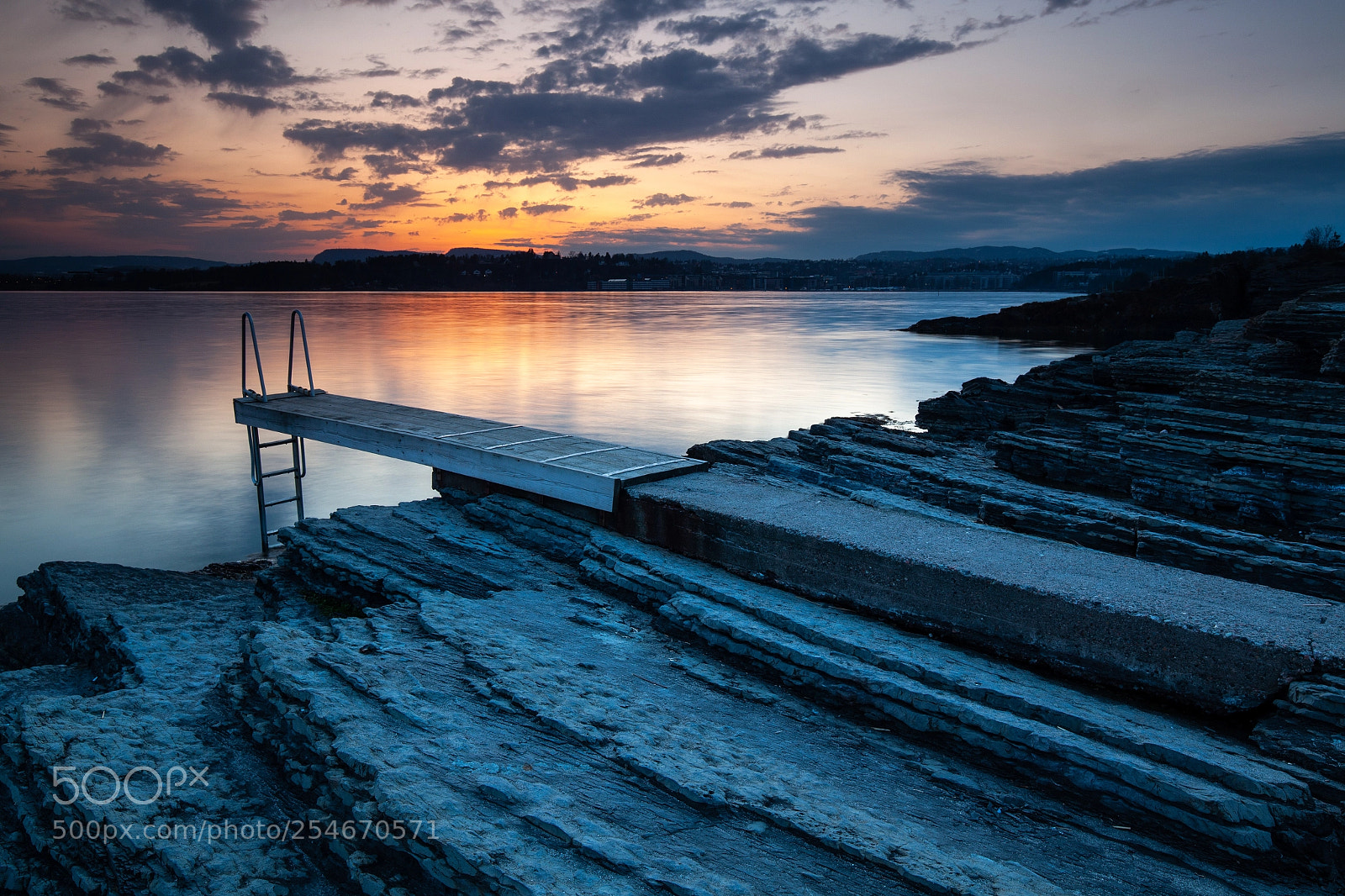 Canon EOS 5D Mark II sample photo. The diving board photography