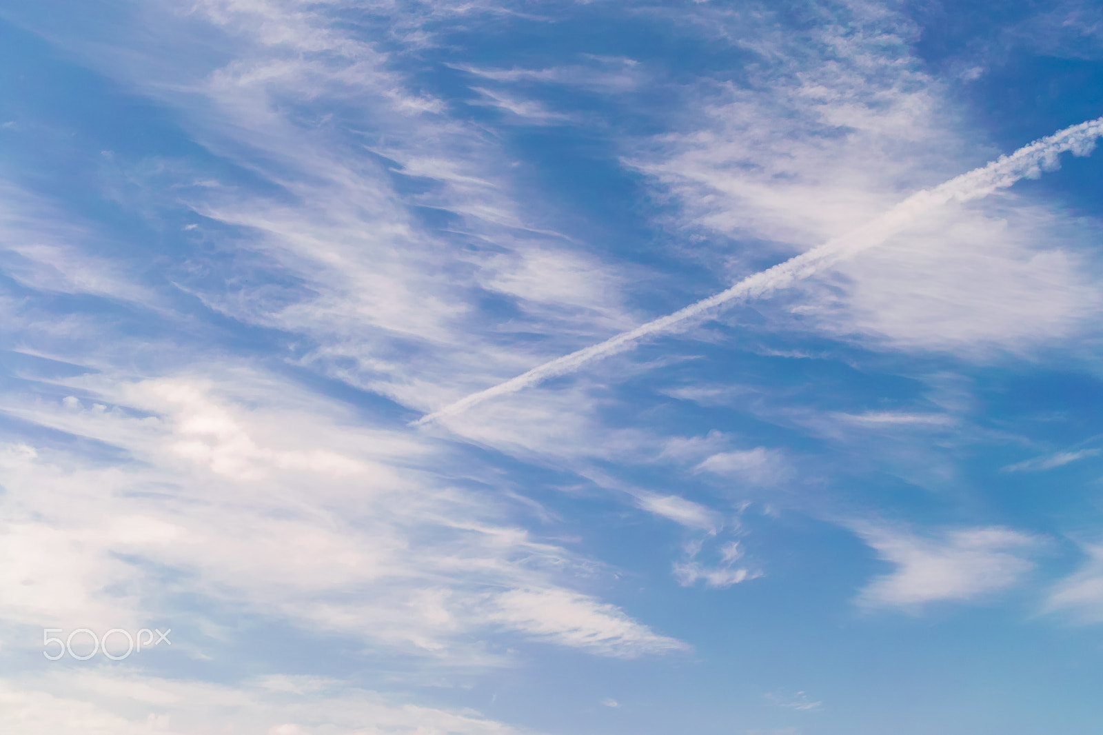 Sigma DP2 sample photo. Sky traces photography