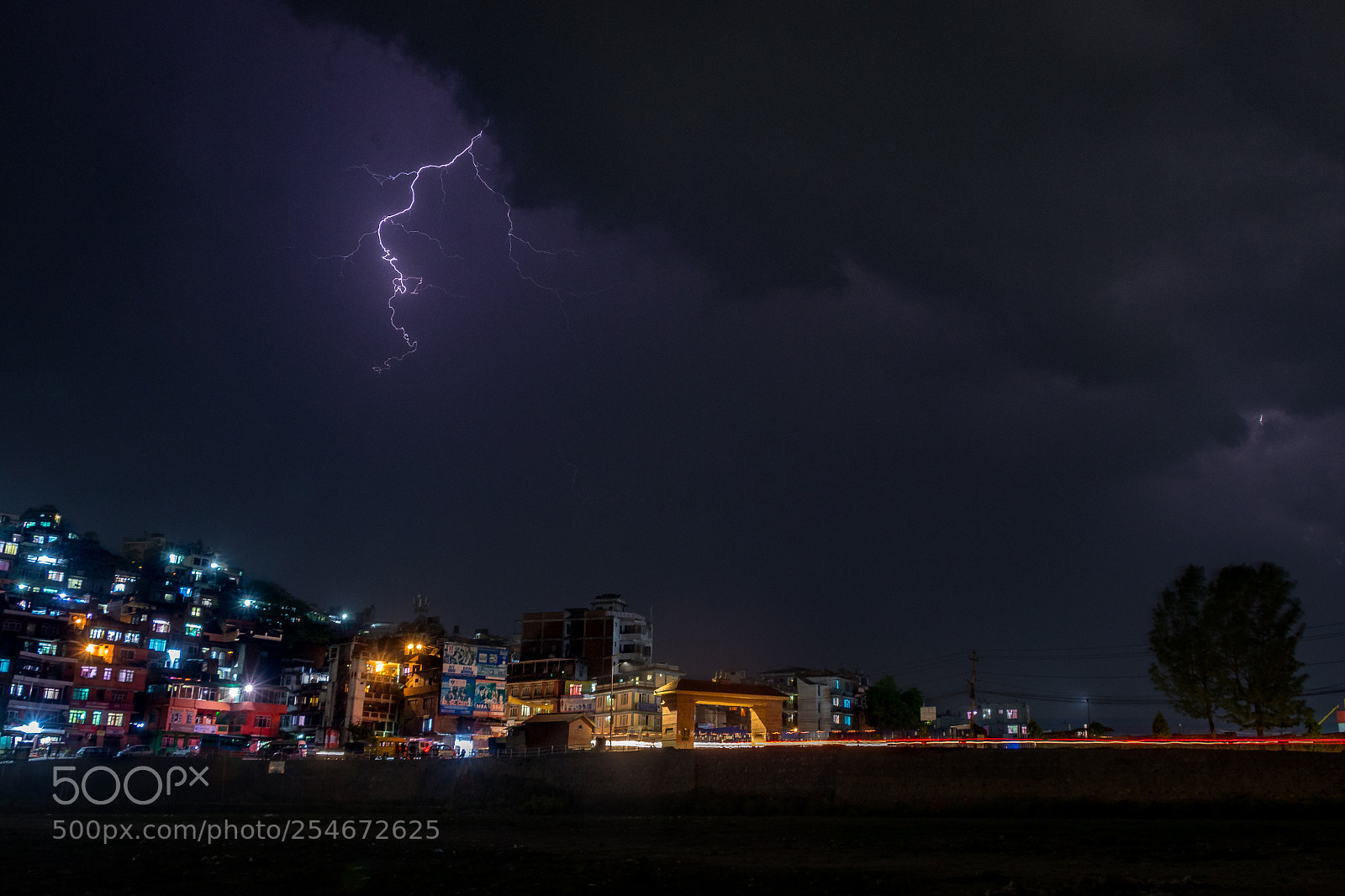 Canon EOS 80D sample photo. Thunderstorm. photography