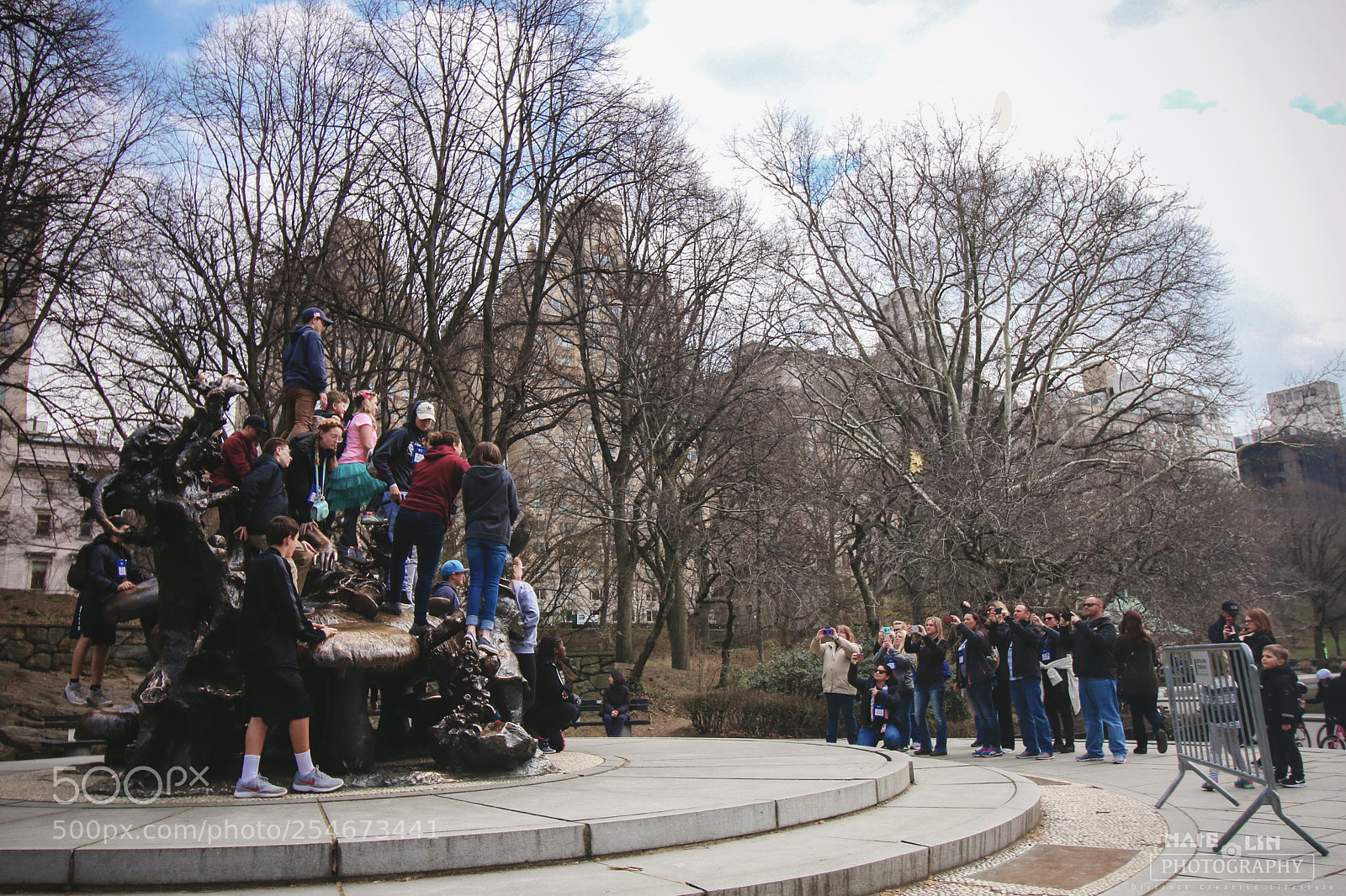 Canon EOS 70D sample photo. Walk around the central photography
